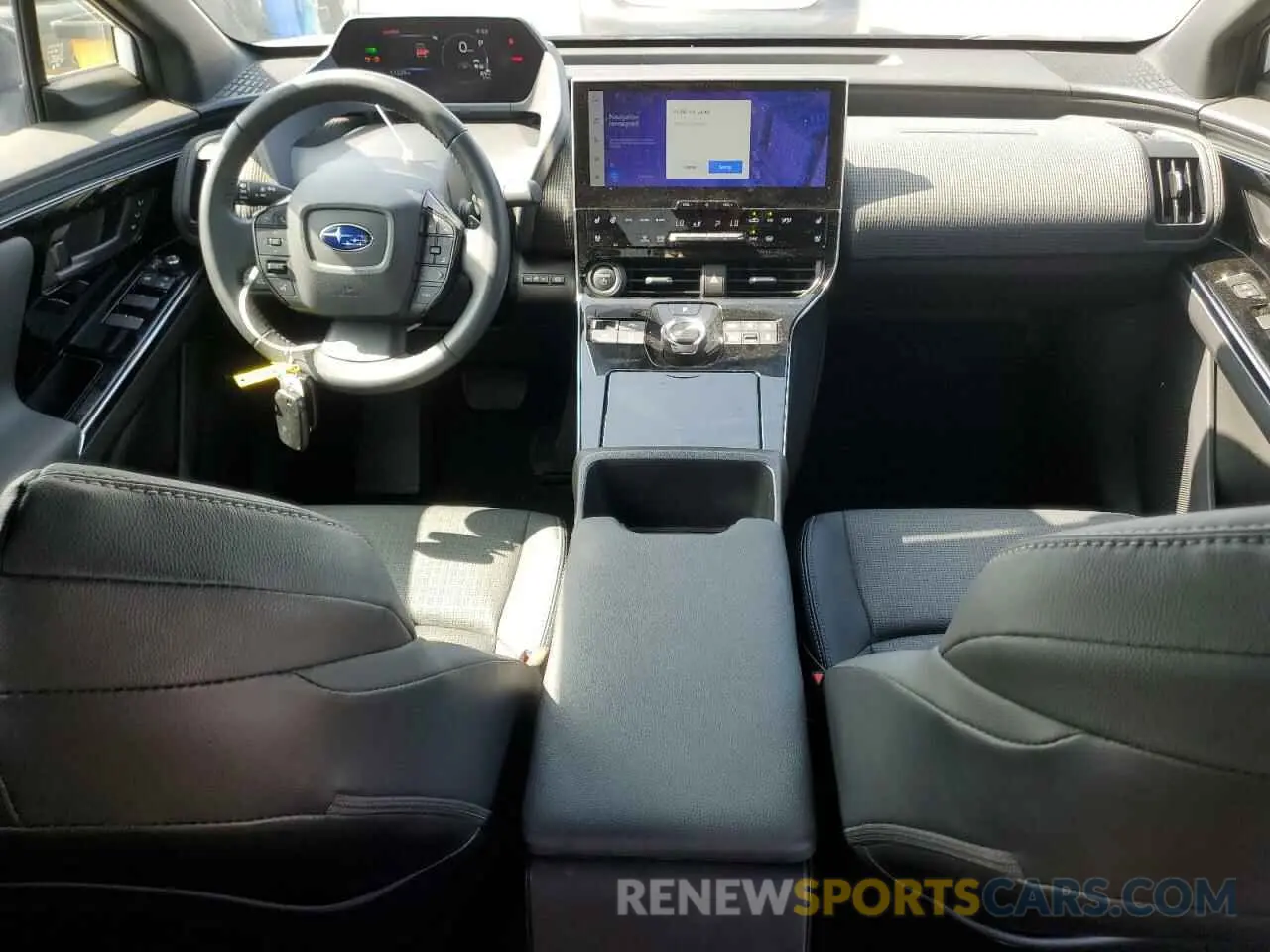 8 fotografías del automóvil dañado JTMABABA4PA011842 SUBARU SOLTERRA P 2023