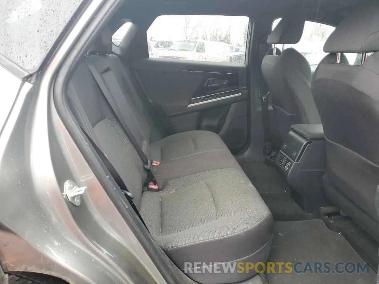 10 fotografías del automóvil dañado JTMABABA6PA046057 SUBARU SOLTERRA P 2023