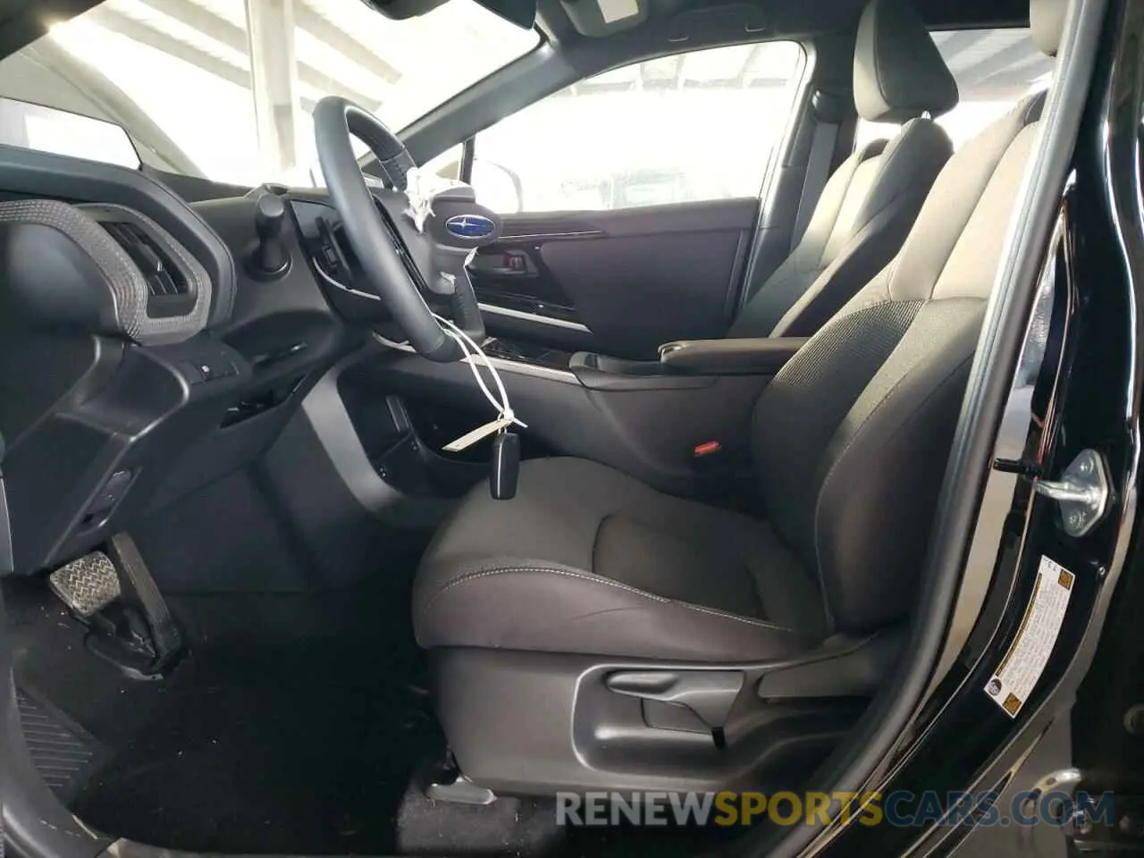 7 fotografías del automóvil dañado JTMABABA4RA070389 SUBARU SOLTERRA P 2024