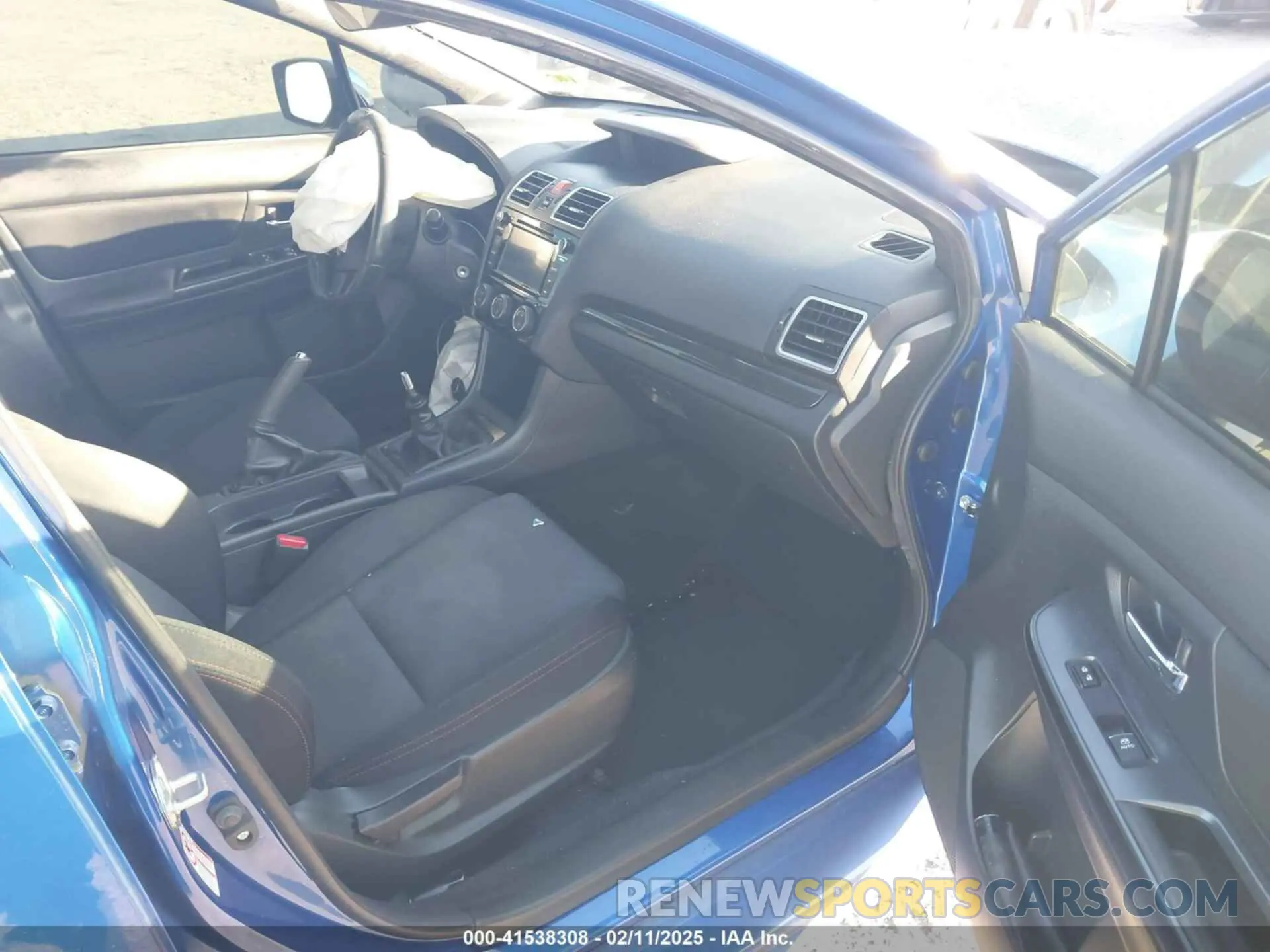 5 fotografías del automóvil dañado JF1VA1A60K9811071 SUBARU WRX 2019