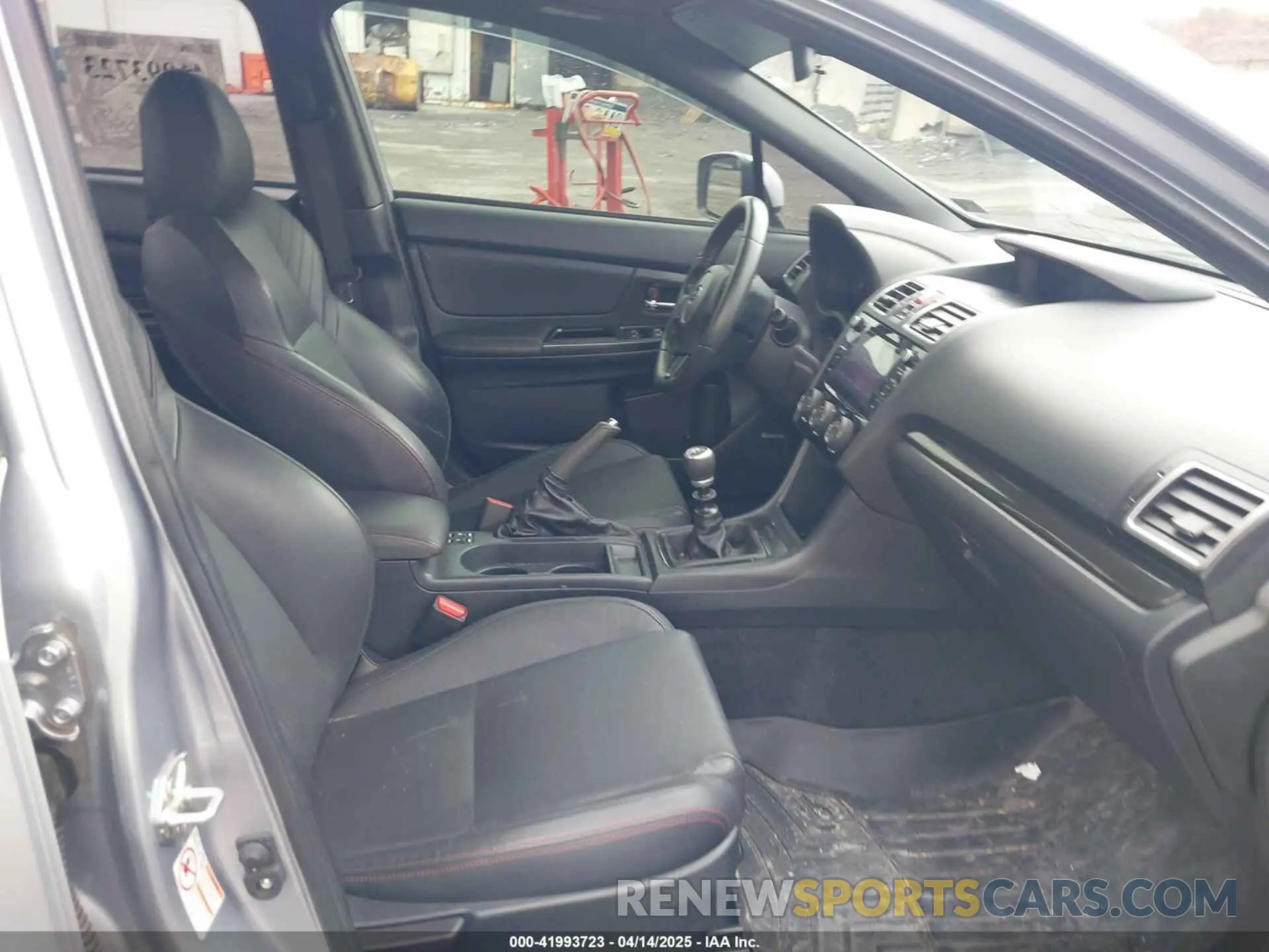 5 fotografías del automóvil dañado JF1VA1J61K9812729 SUBARU WRX 2019
