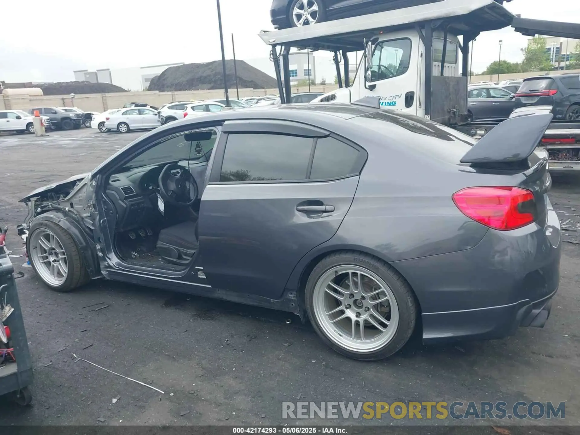 15 fotografías del automóvil dañado JF1VA1A60L9813422 SUBARU WRX 2020