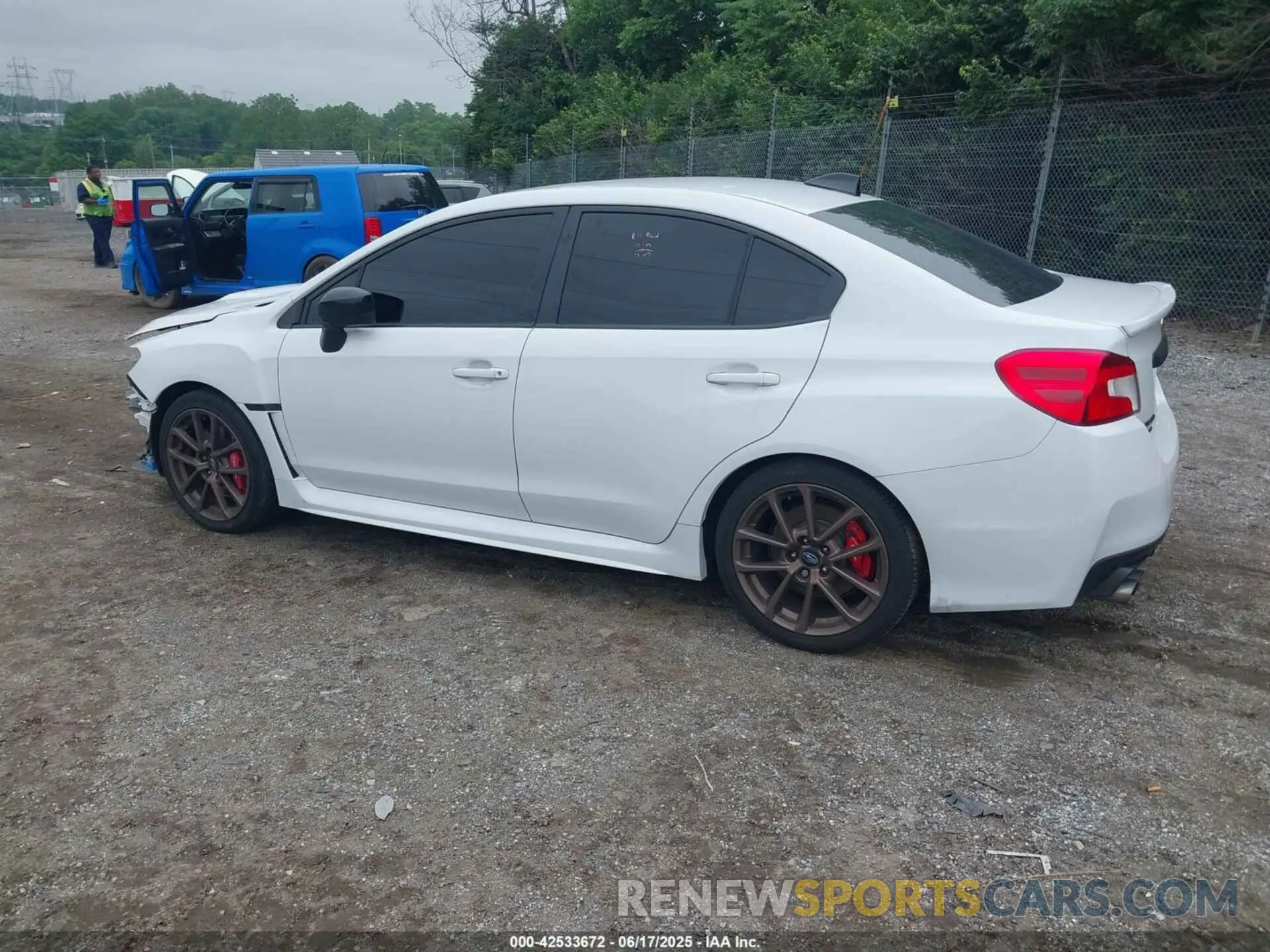 3 fotografías del automóvil dañado JF1VA1B67L9811276 SUBARU WRX 2020