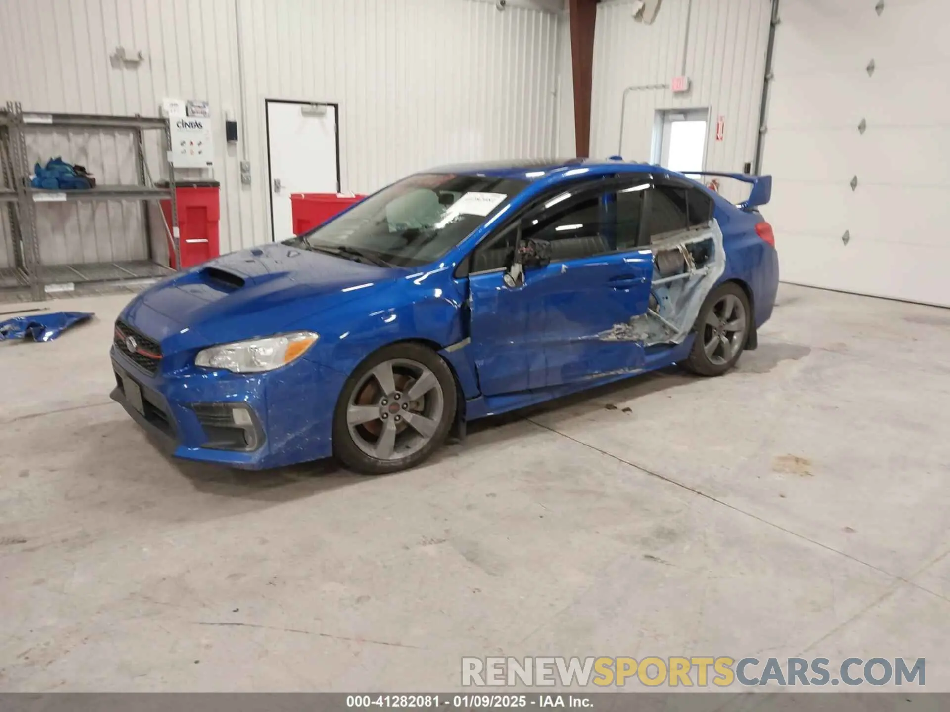 2 fotografías del automóvil dañado JF1VA1C60L9802062 SUBARU WRX 2020