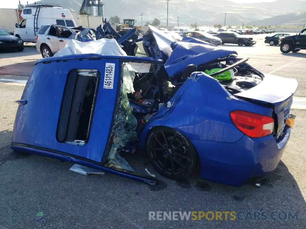 2 fotografías del automóvil dañado JF1VA1C65L9821741 SUBARU WRX 2020