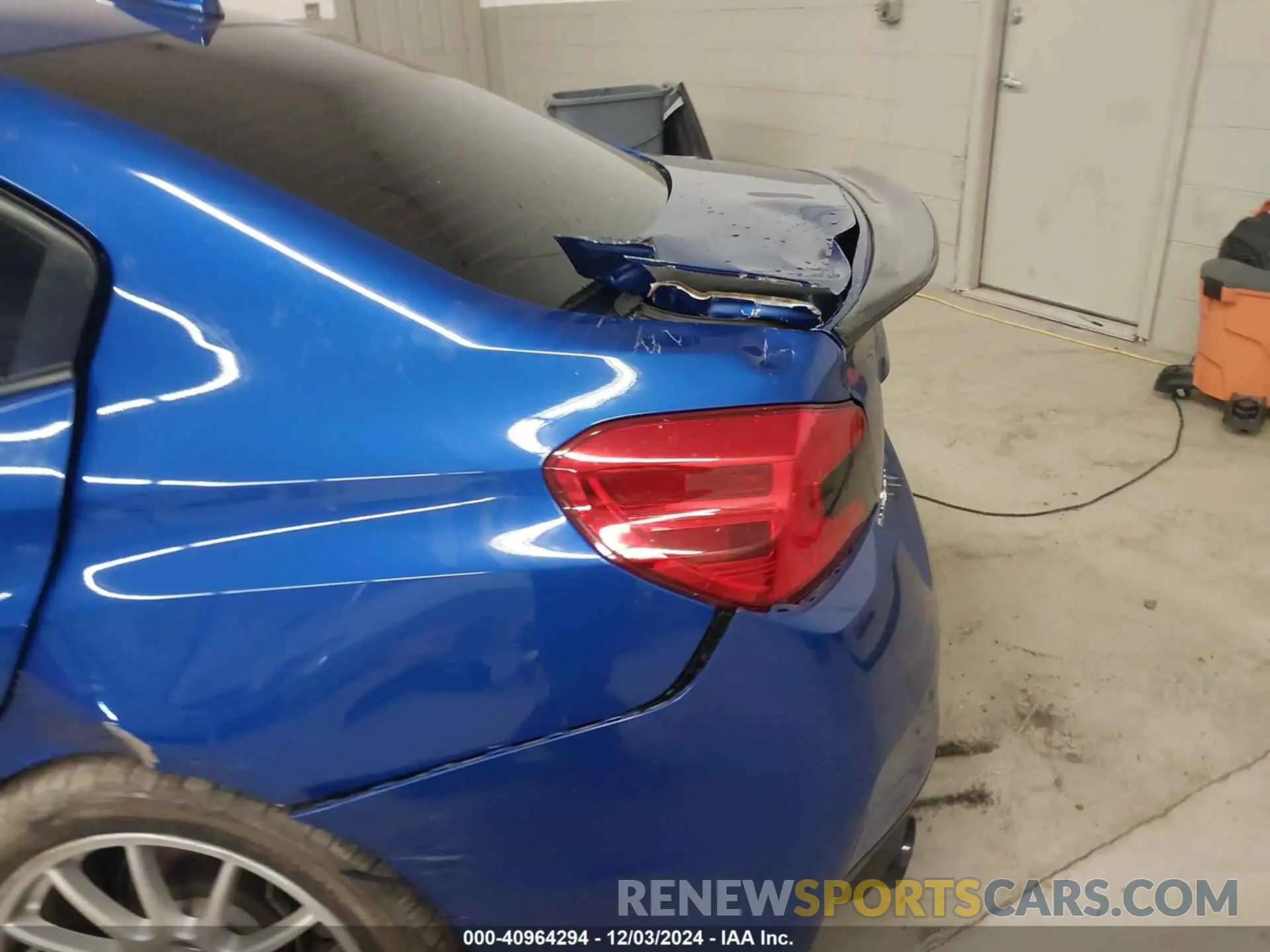 17 fotografías del automóvil dañado JF1VA1A69M9822055 SUBARU WRX 2021