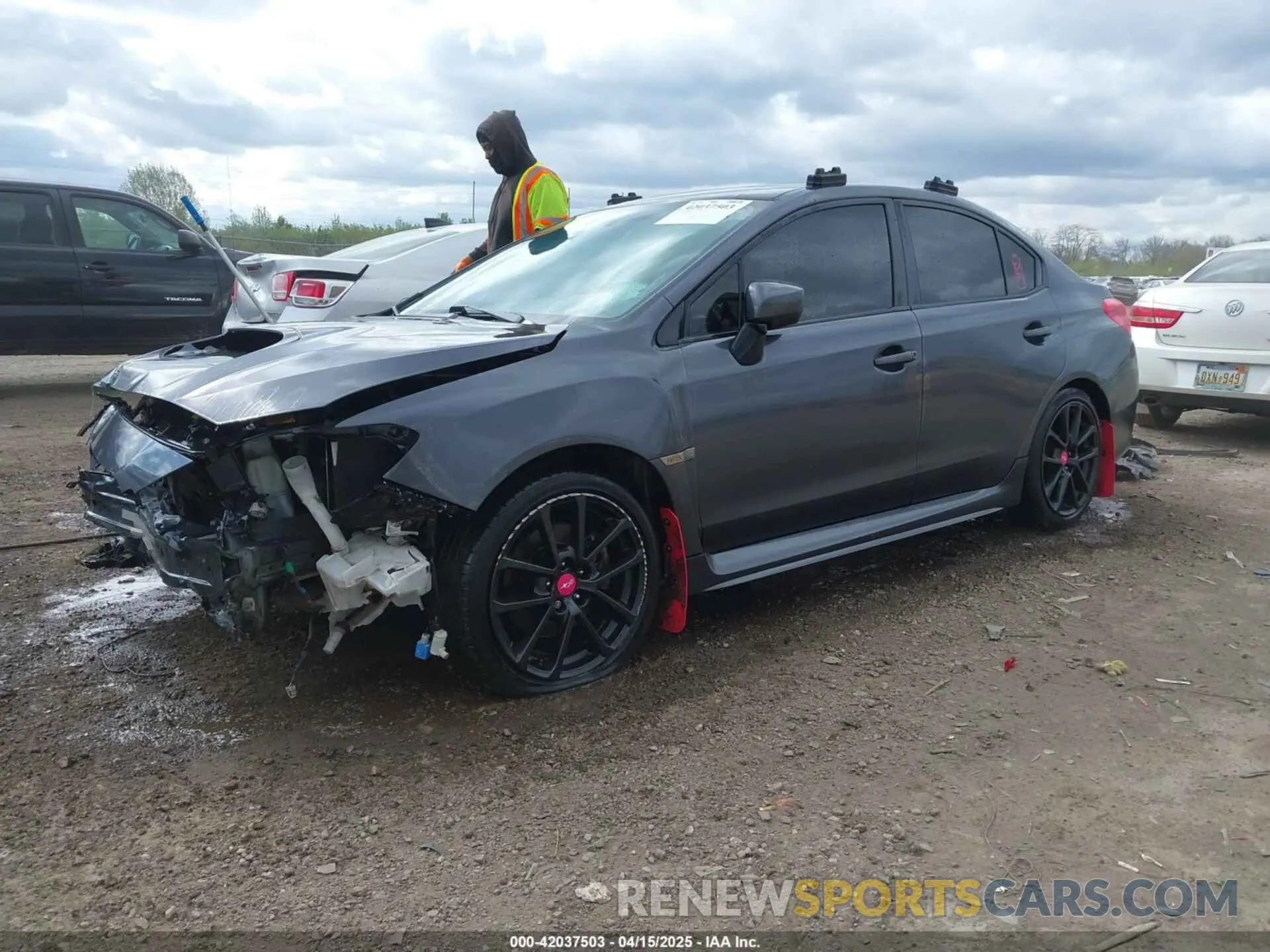 2 fotografías del automóvil dañado JF1VA1C60M9807716 SUBARU WRX 2021