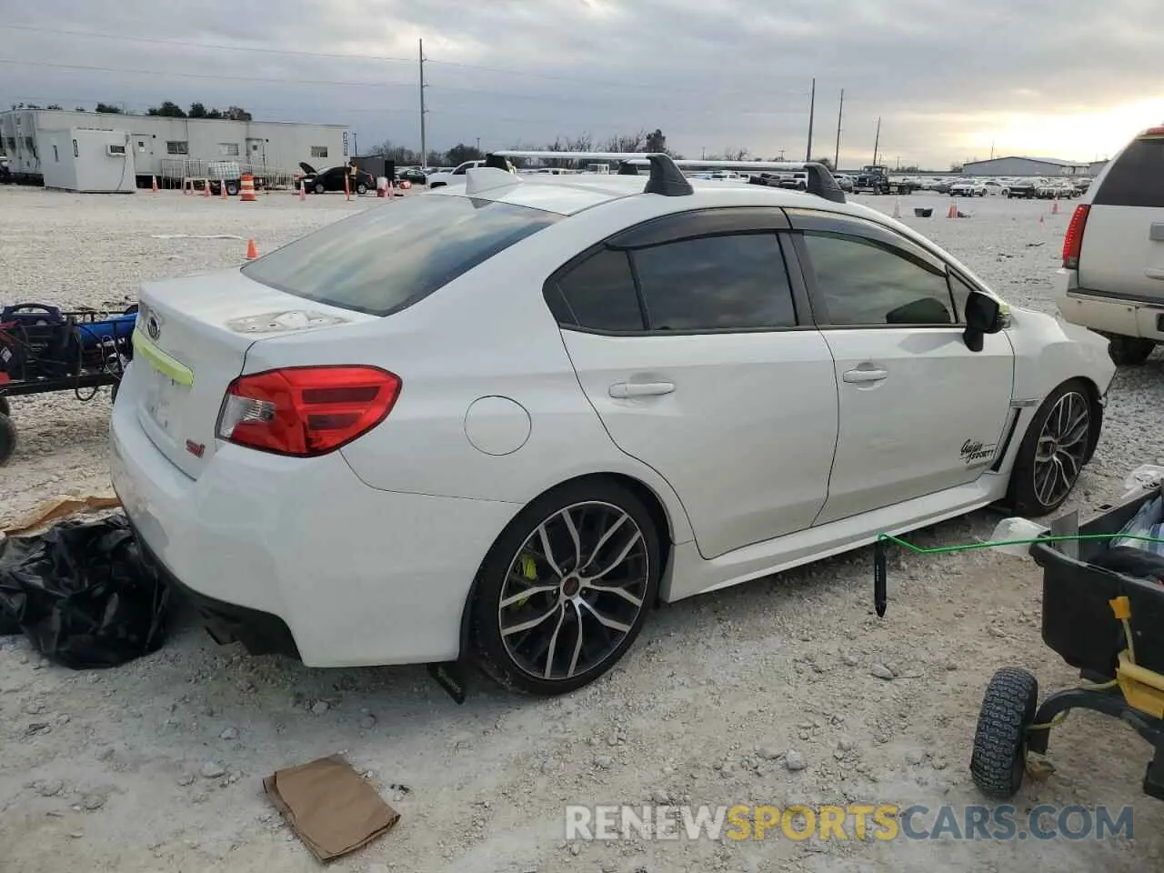 3 fotografías del automóvil dañado JF1VA2E68M9806350 SUBARU WRX 2021