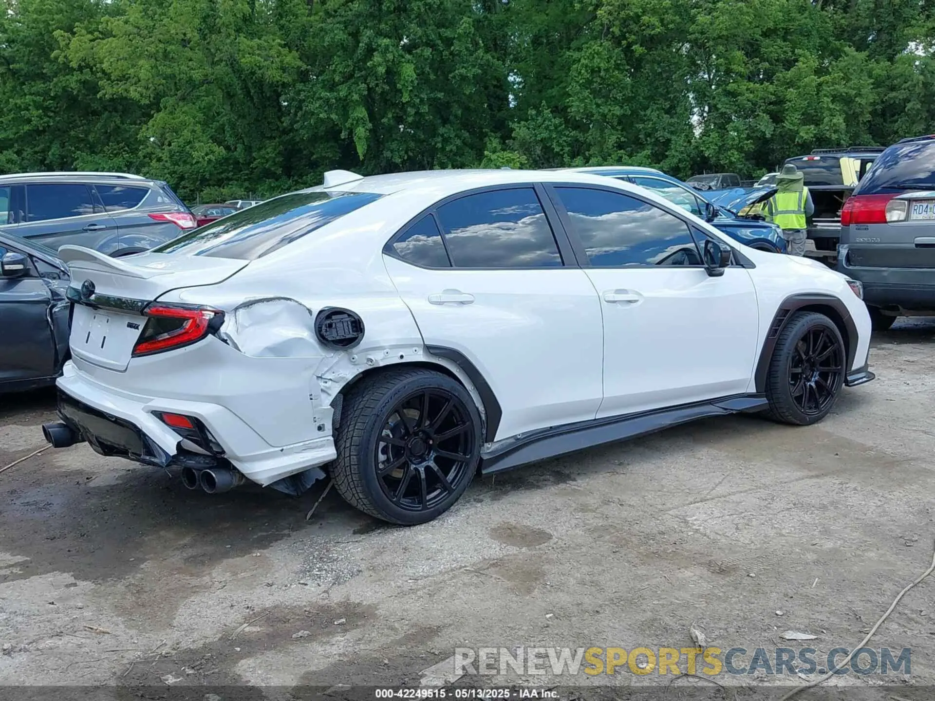 4 fotografías del automóvil dañado JF1VBAF63N9003498 SUBARU WRX 2022