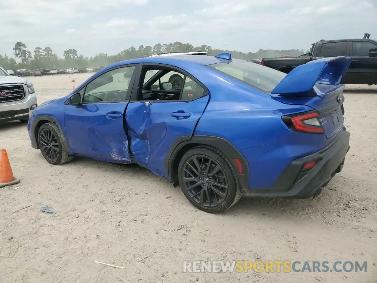 2 fotografías del automóvil dañado JF1VBAF67N9008378 SUBARU WRX 2022