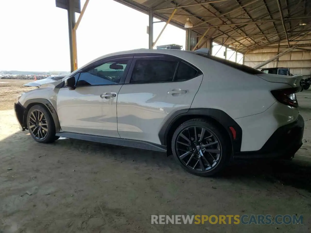 2 fotografías del automóvil dañado JF1VBAL64N9023490 SUBARU WRX 2022
