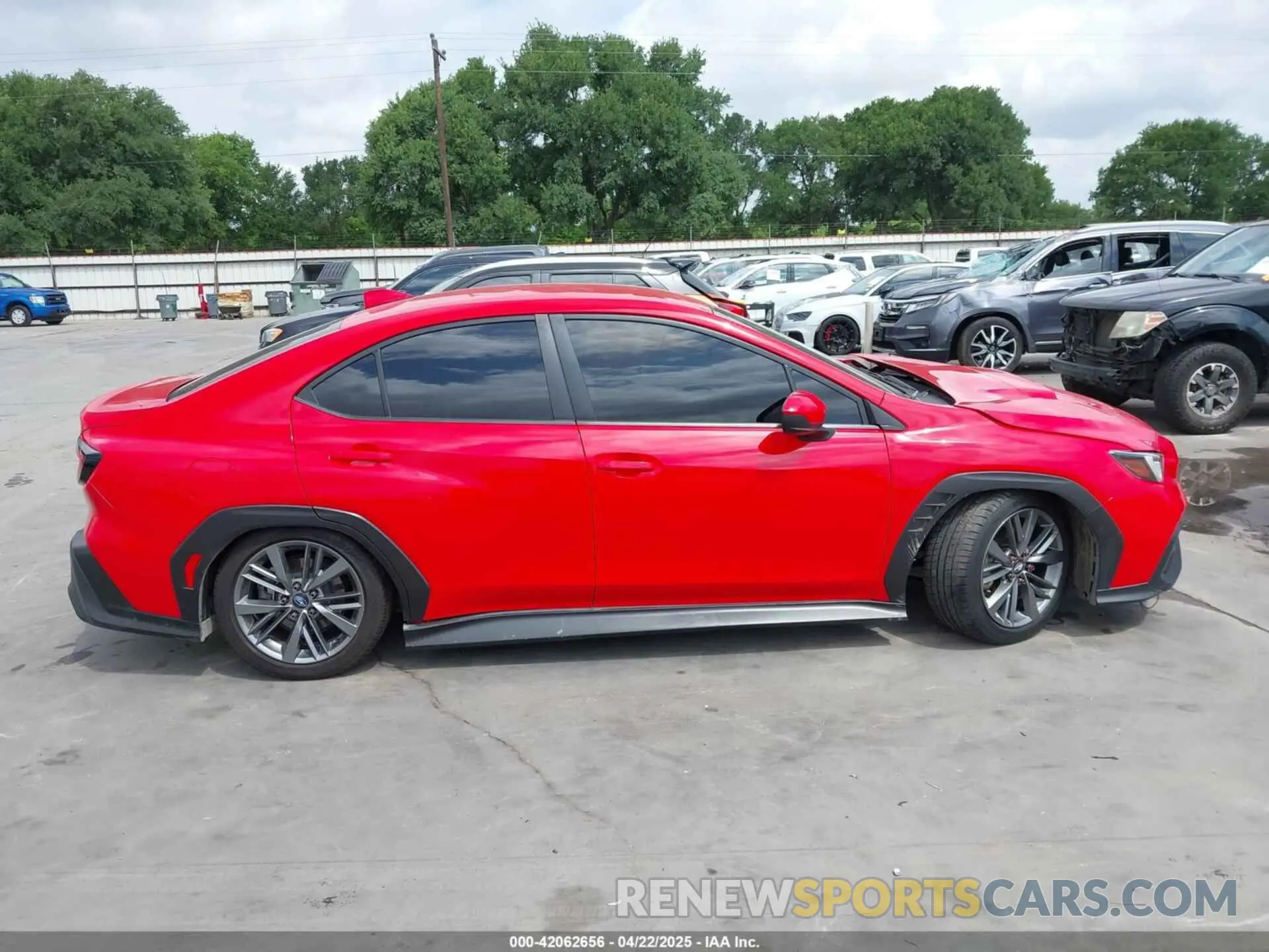 14 fotografías del automóvil dañado JF1VBAA62P9814039 SUBARU WRX 2023