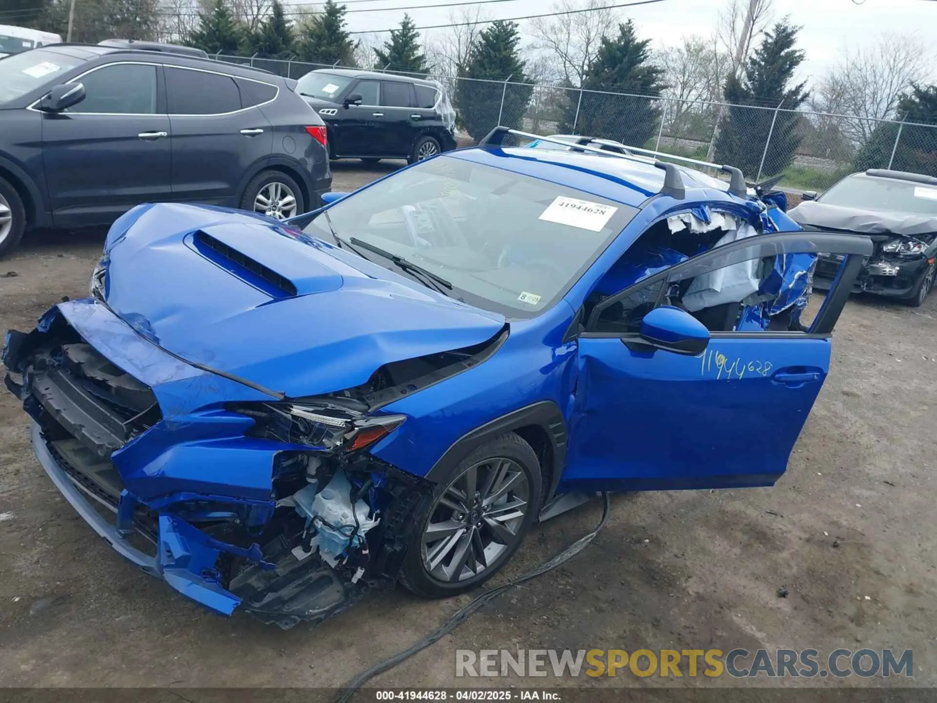 2 fotografías del automóvil dañado JF1VBAA65P9812785 SUBARU WRX 2023