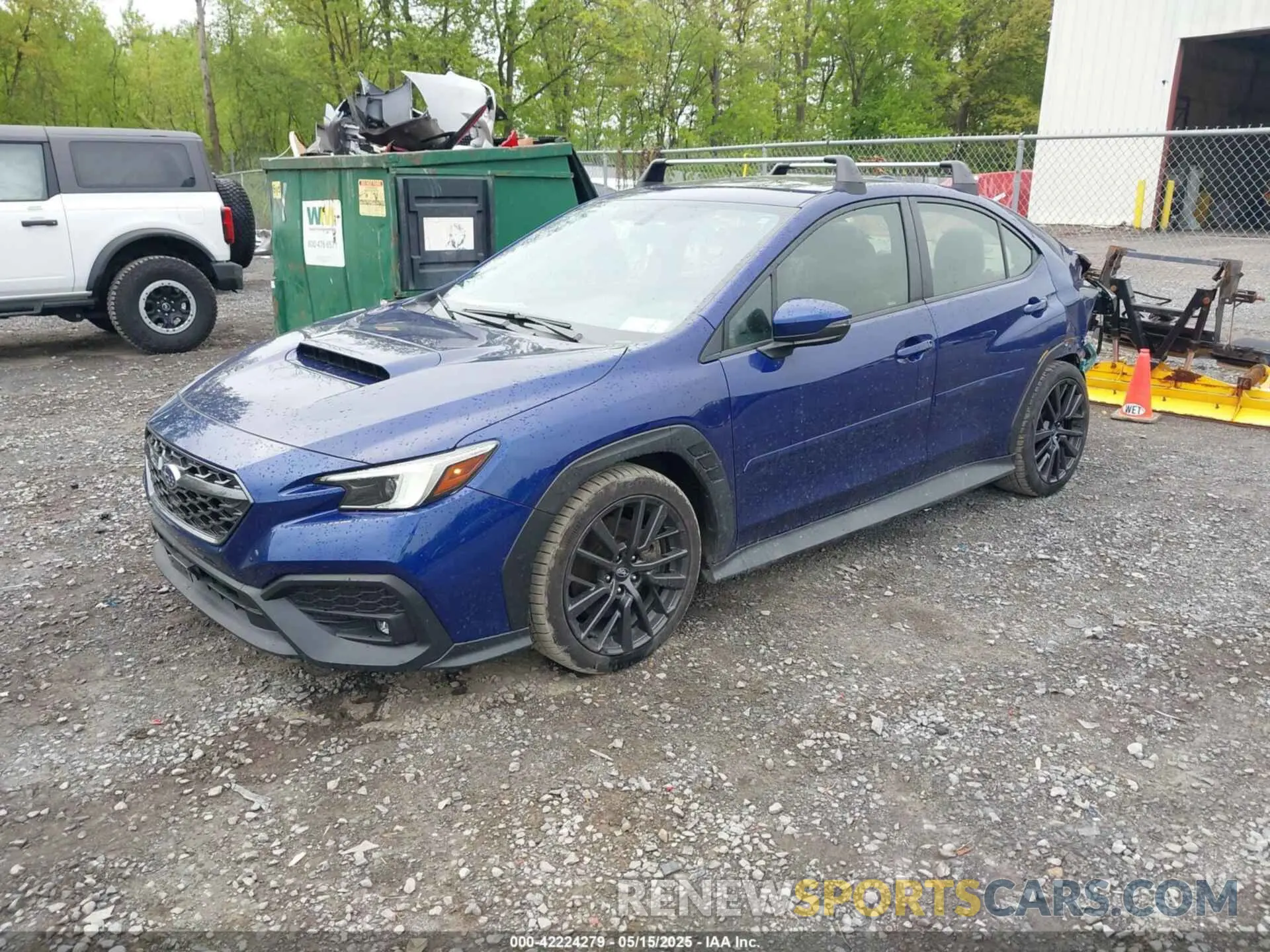 2 fotografías del automóvil dañado JF1VBAL68P9801339 SUBARU WRX 2023