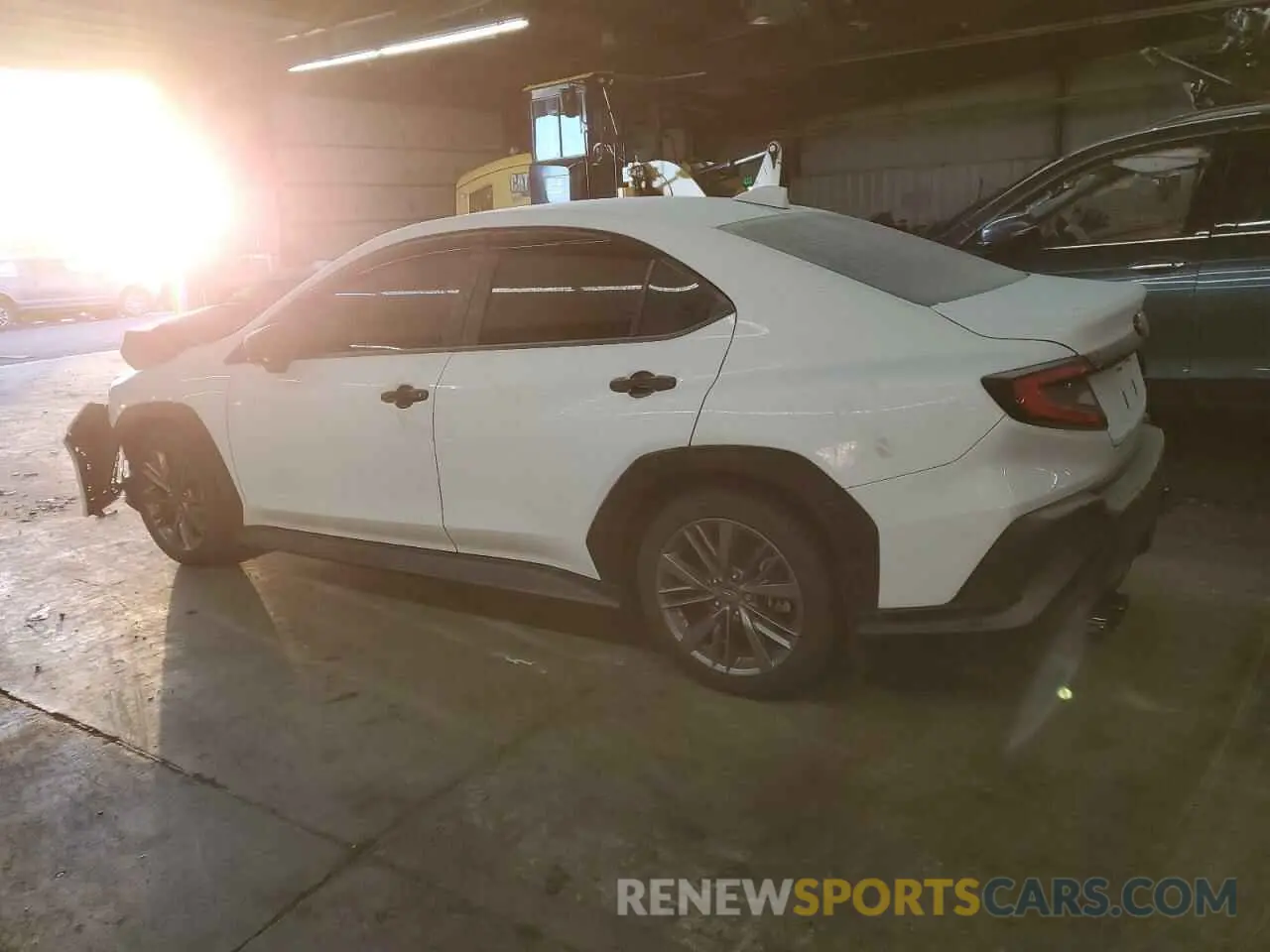 2 fotografías del automóvil dañado JF1VBAB62R9800353 SUBARU WRX 2024