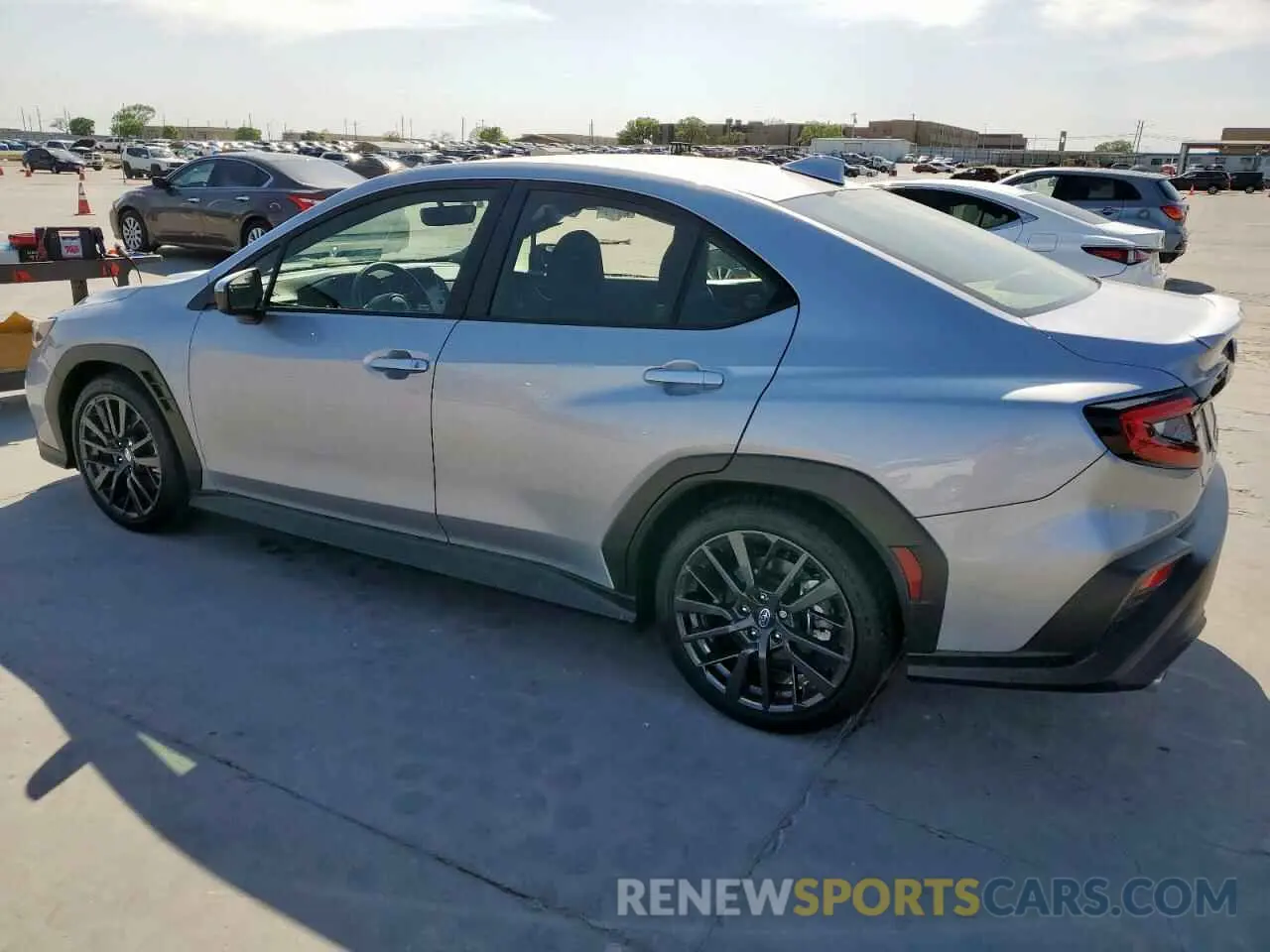 2 fotografías del automóvil dañado JF1VBAH64R9809305 SUBARU WRX 2024