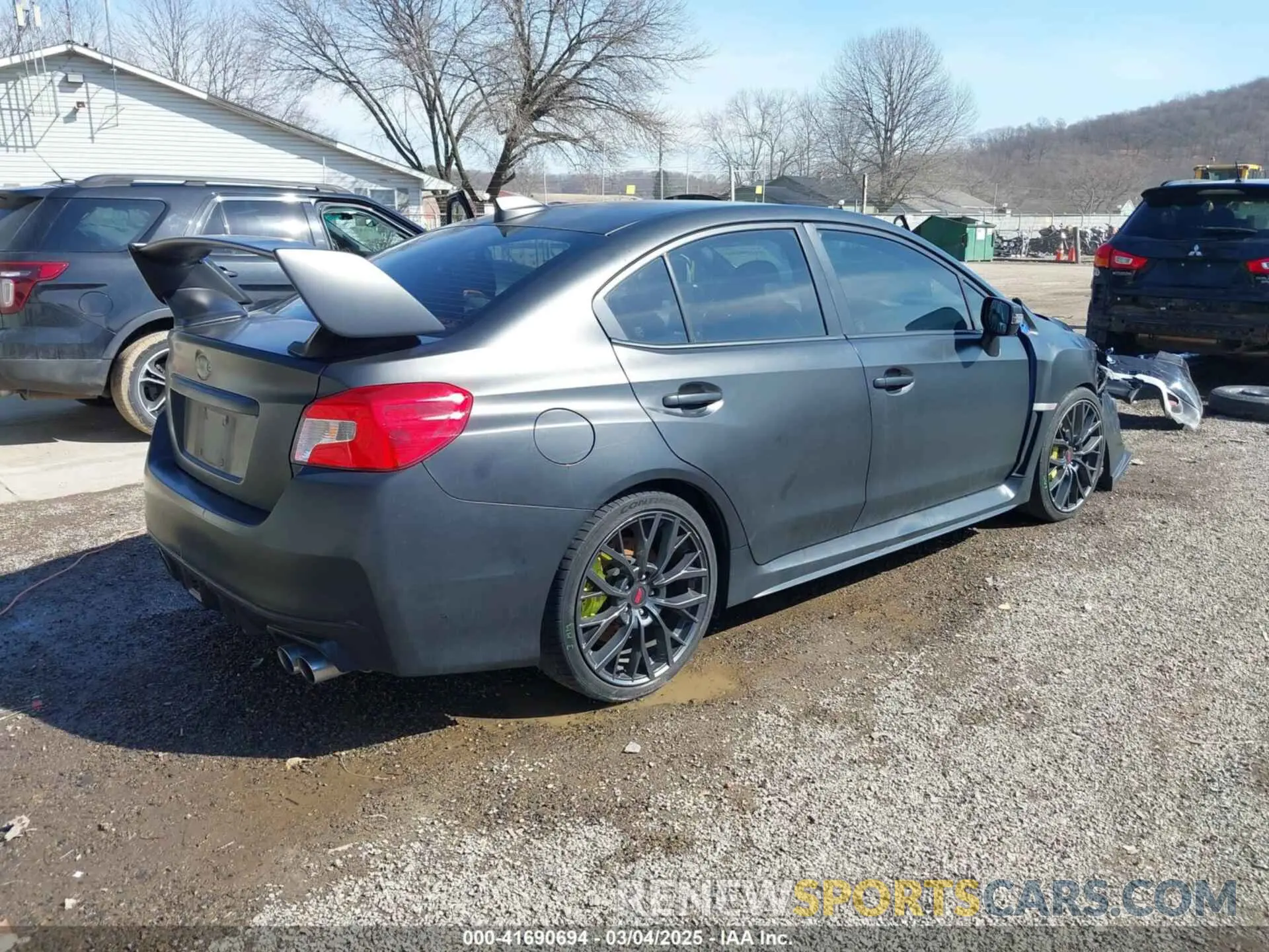 4 fotografías del automóvil dañado JF1VA2R62K9815973 SUBARU WRX STI 2019