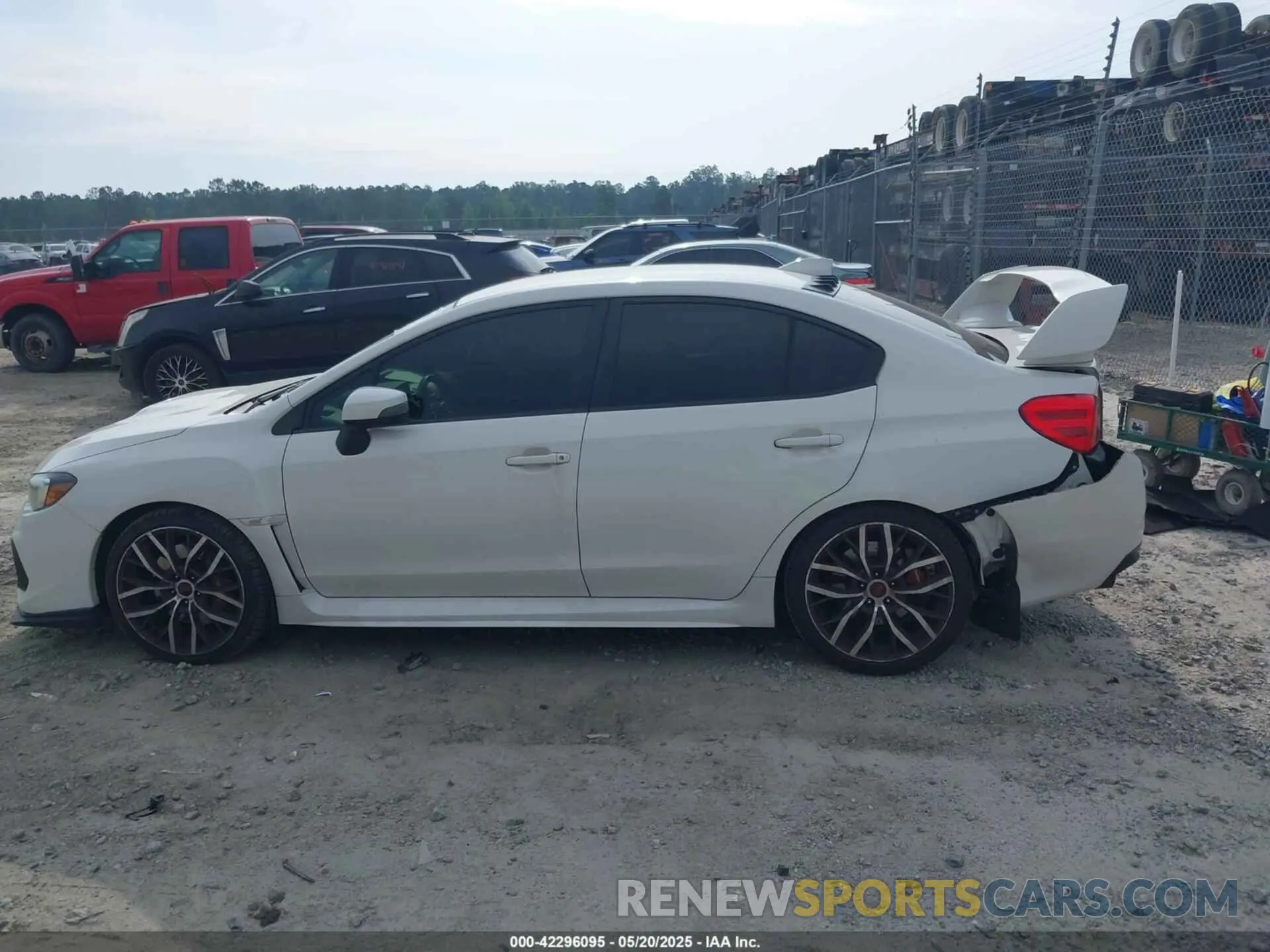 14 fotografías del automóvil dañado JF1VA2E69L9834320 SUBARU WRX STI 2020
