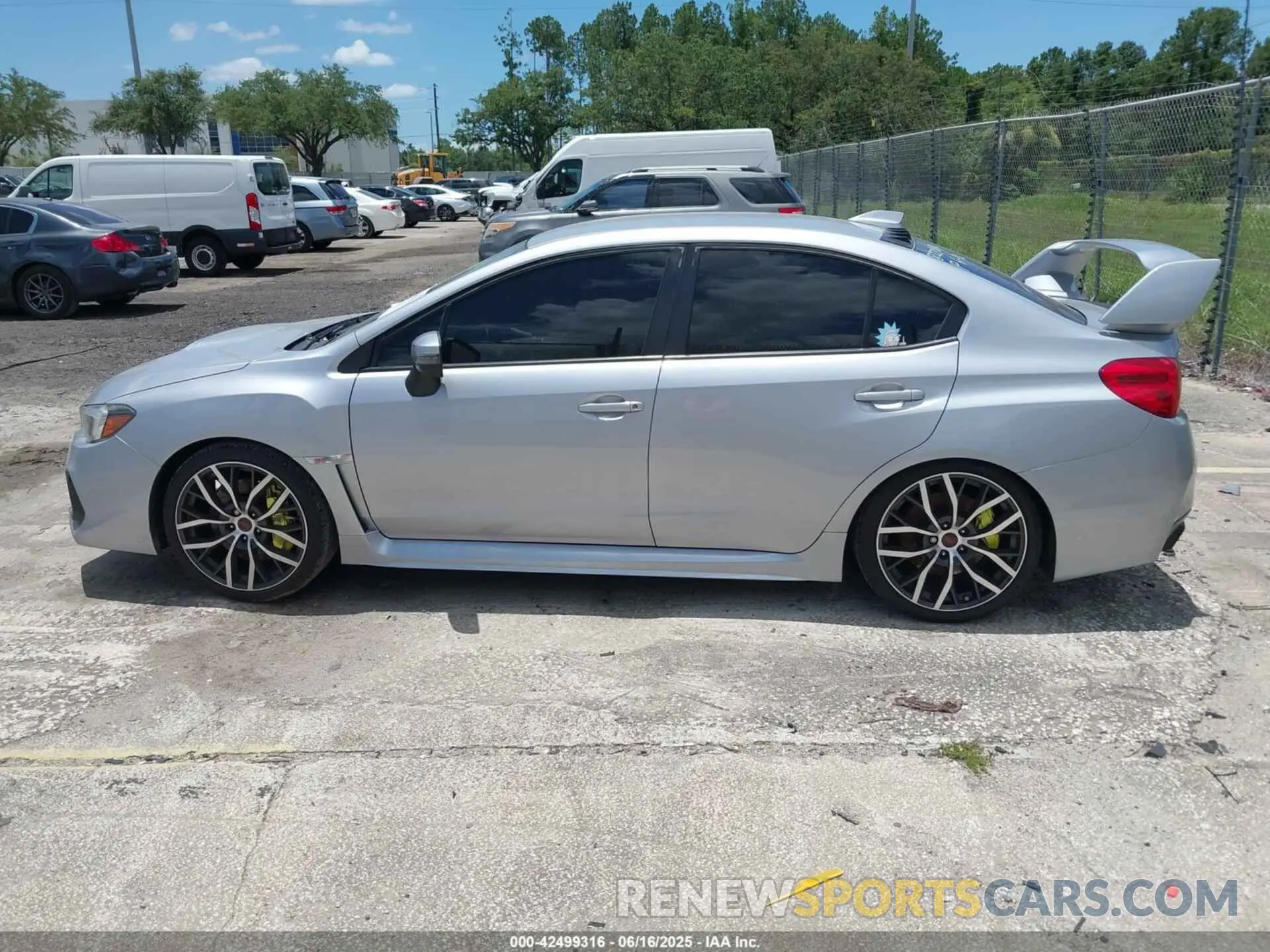14 fotografías del automóvil dañado JF1VA2E66M9822014 SUBARU WRX STI 2021