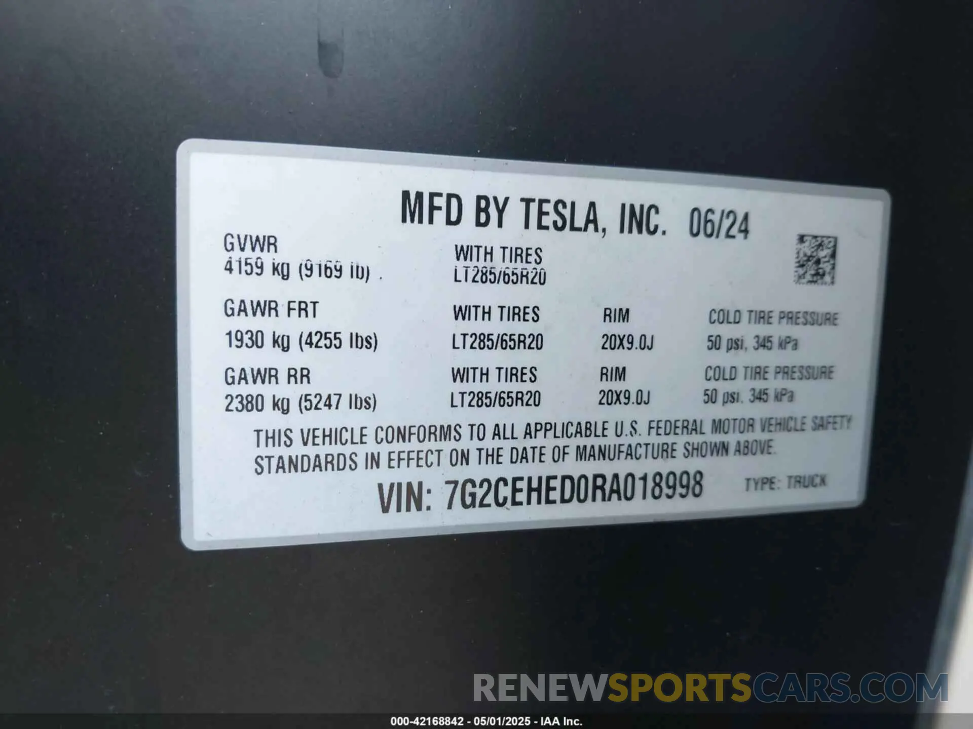 9 fotografías del automóvil dañado 7G2CEHED0RA018998 TESLA CYBERTRUCK 2024
