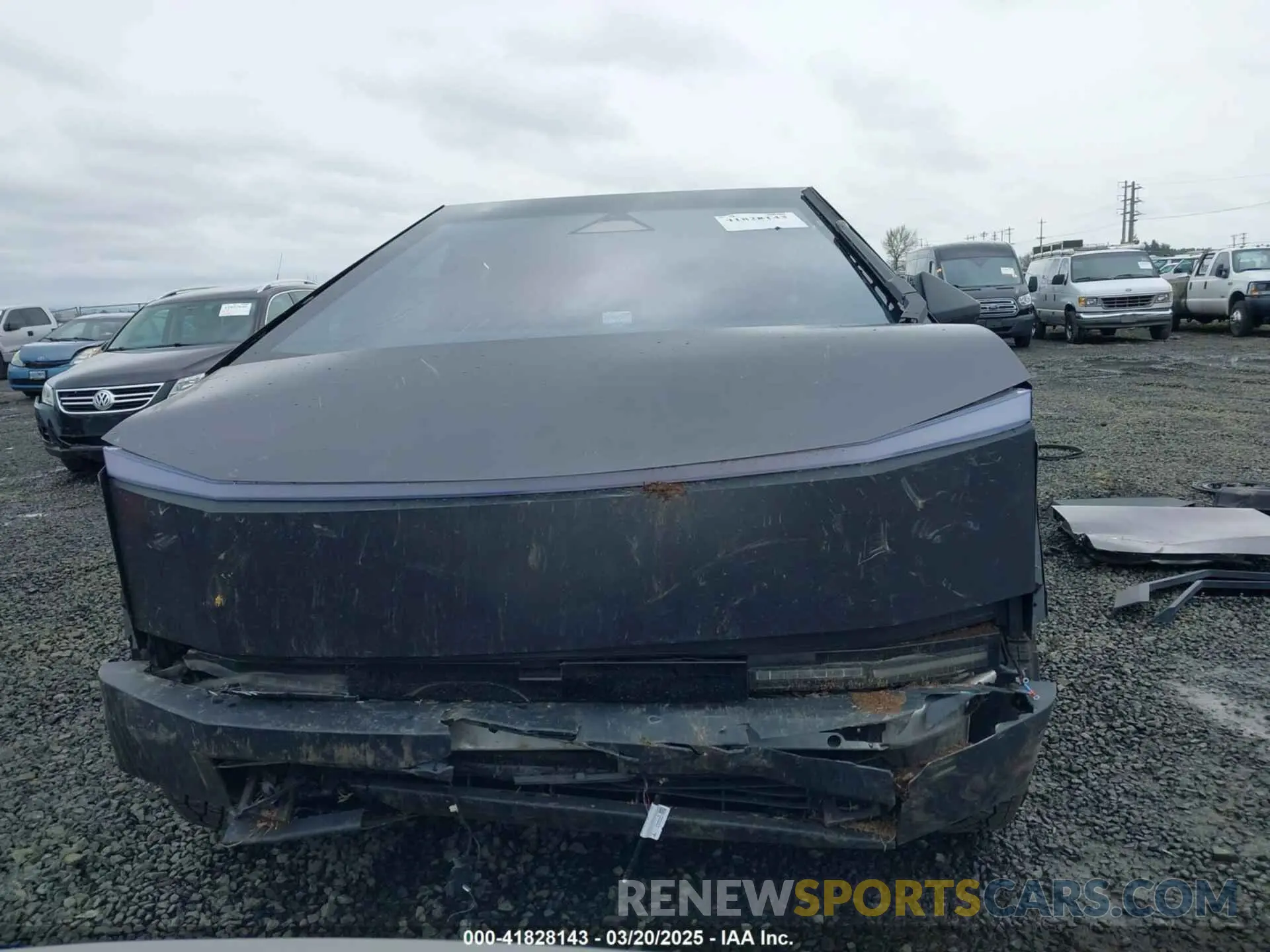 13 fotografías del automóvil dañado 7G2CEHED0RA043898 TESLA CYBERTRUCK 2024