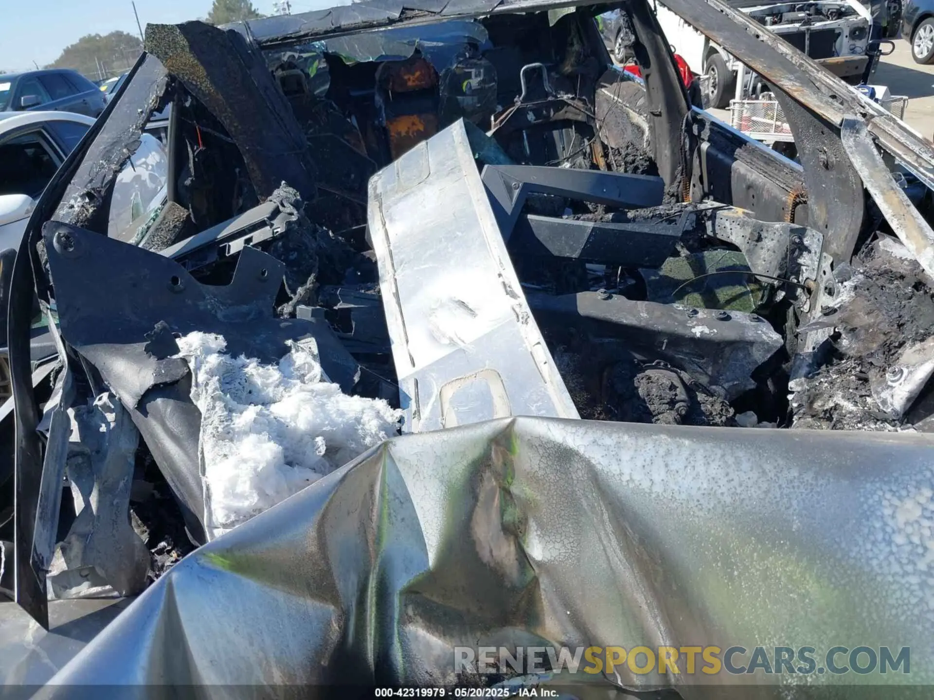 10 fotografías del automóvil dañado 7G2CEHED1RA031677 TESLA CYBERTRUCK 2024