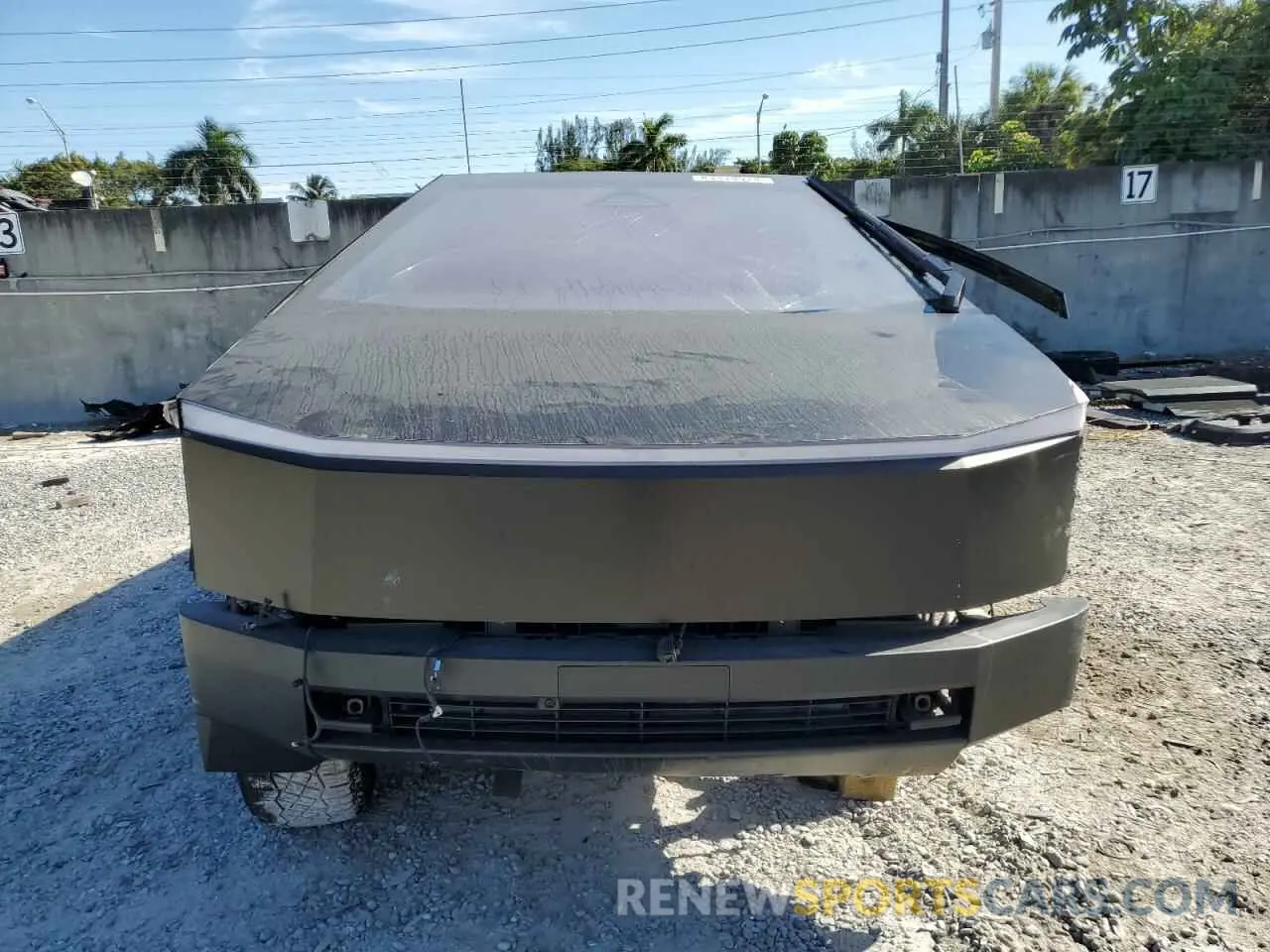 5 fotografías del automóvil dañado 7G2CEHED2RA003418 TESLA CYBERTRUCK 2024