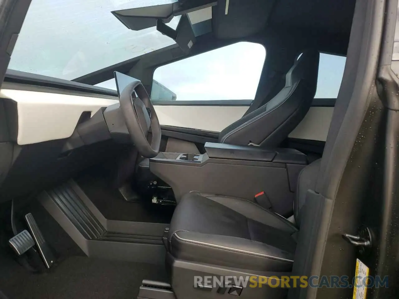 7 fotografías del automóvil dañado 7G2CEHED2RA015326 TESLA CYBERTRUCK 2024