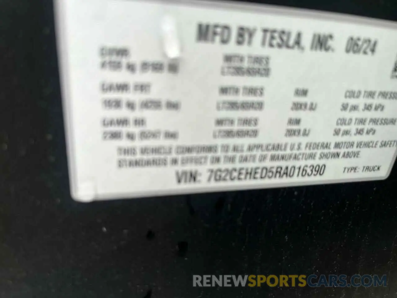 10 fotografías del automóvil dañado 7G2CEHED5RA016390 TESLA CYBERTRUCK 2024