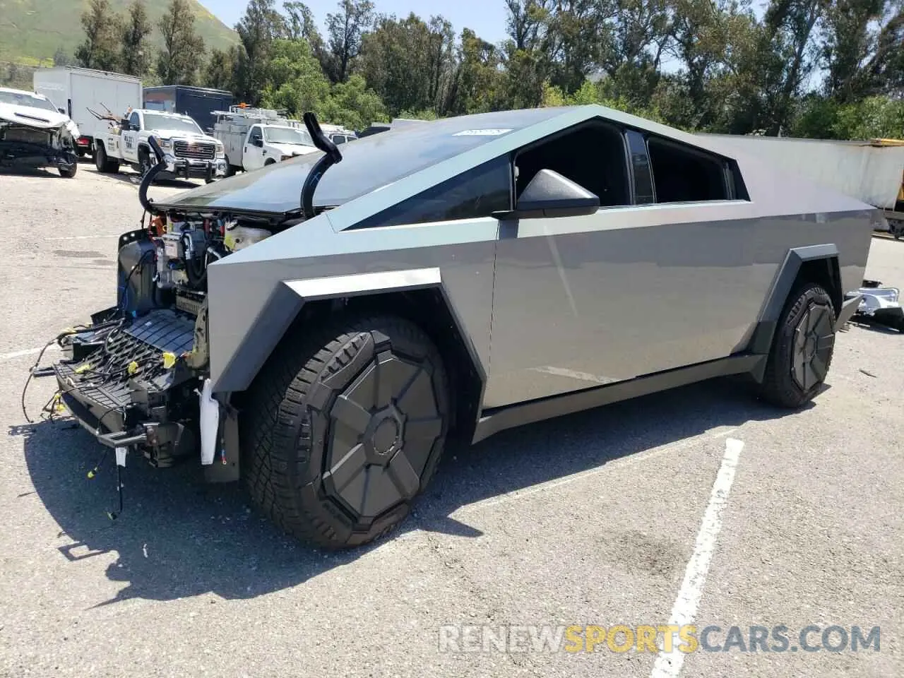 1 fotografías del automóvil dañado 7G2CEHED7RA039024 TESLA CYBERTRUCK 2024