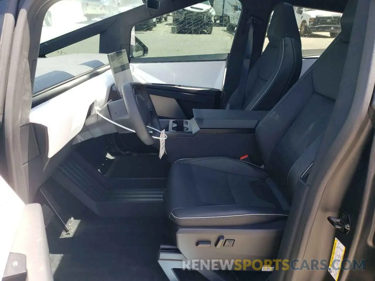 7 fotografías del automóvil dañado 7G2CEHED7RA039024 TESLA CYBERTRUCK 2024