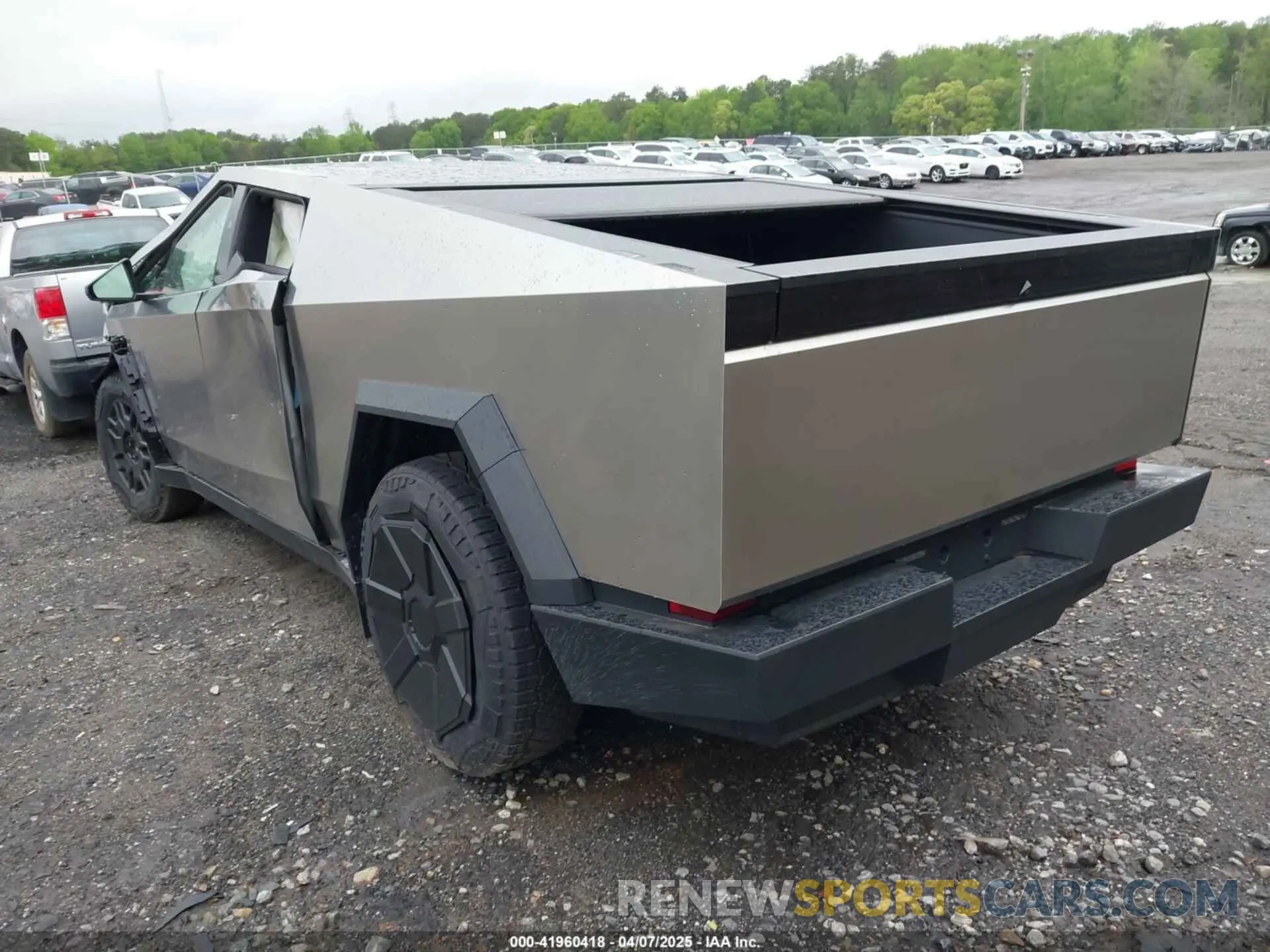 3 fotografías del automóvil dañado 7G2CEHED7RA041694 TESLA CYBERTRUCK 2024