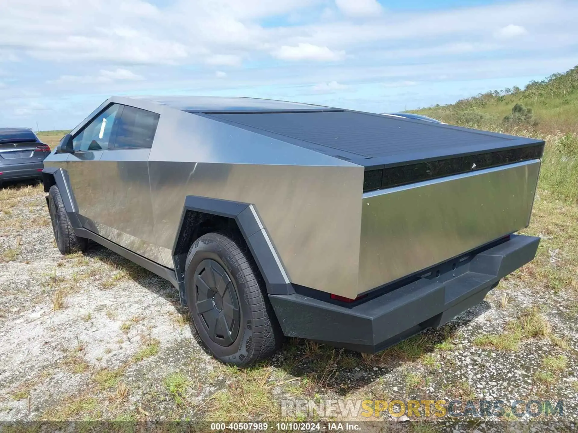 3 fotografías del automóvil dañado 7G2CEHED9RA029028 TESLA CYBERTRUCK 2024