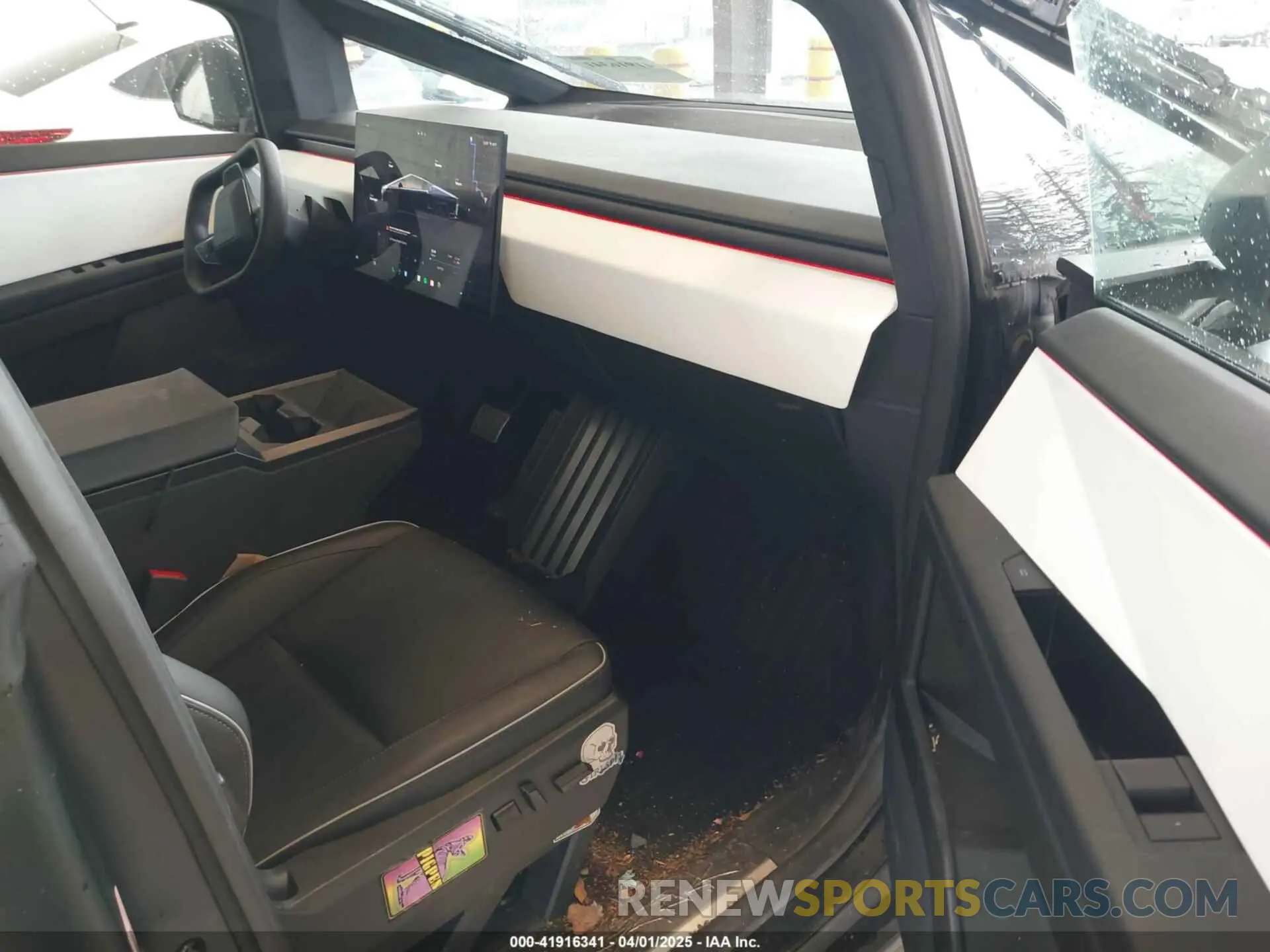 5 fotografías del automóvil dañado 7G2CEHEDXRA017616 TESLA CYBERTRUCK 2024