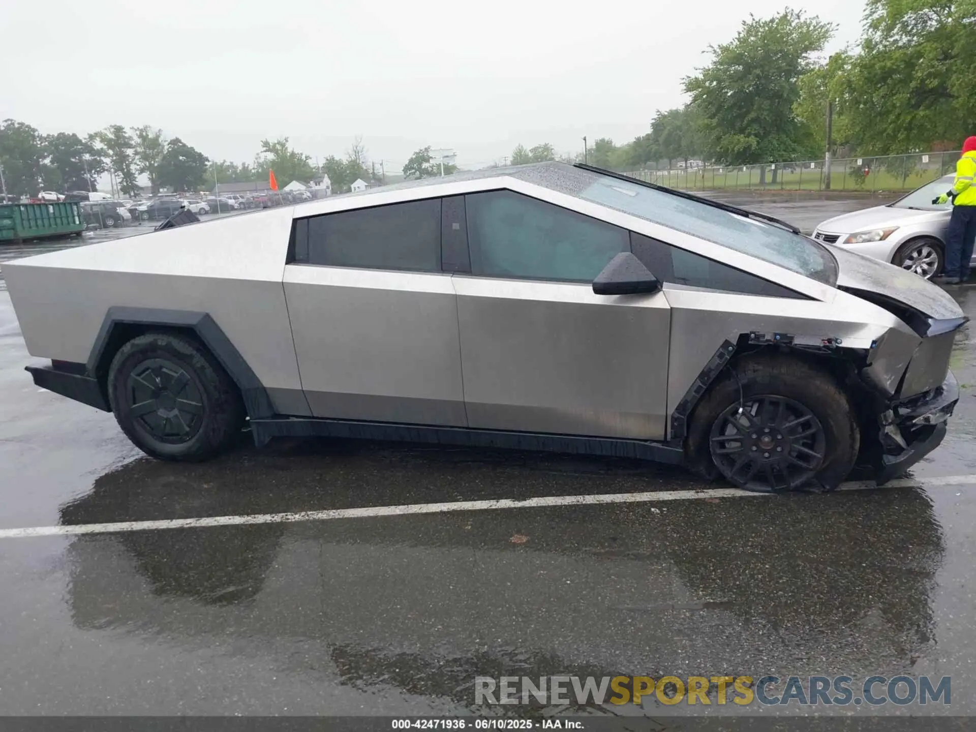 12 fotografías del automóvil dañado 7G2CEHEDXRA043438 TESLA CYBERTRUCK 2024
