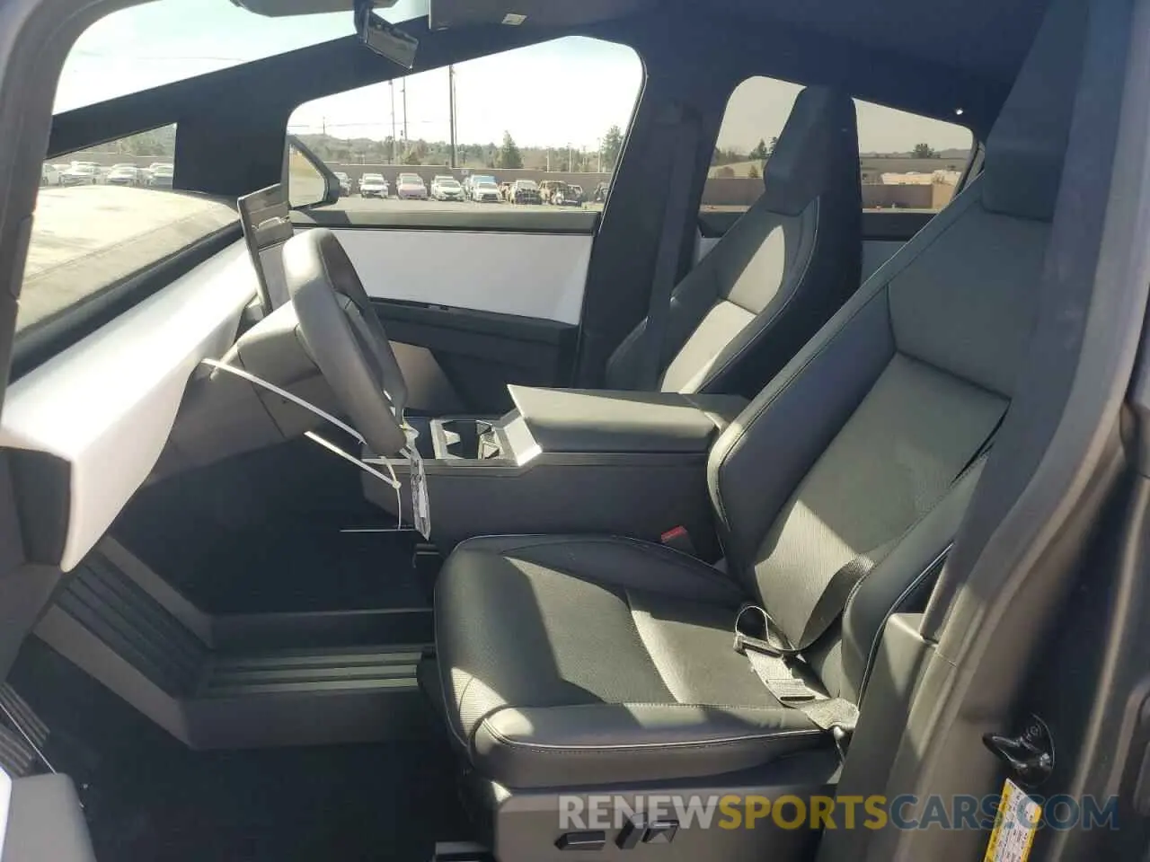 7 fotografías del automóvil dañado 7G2CEHEE0RA031839 TESLA CYBERTRUCK 2024