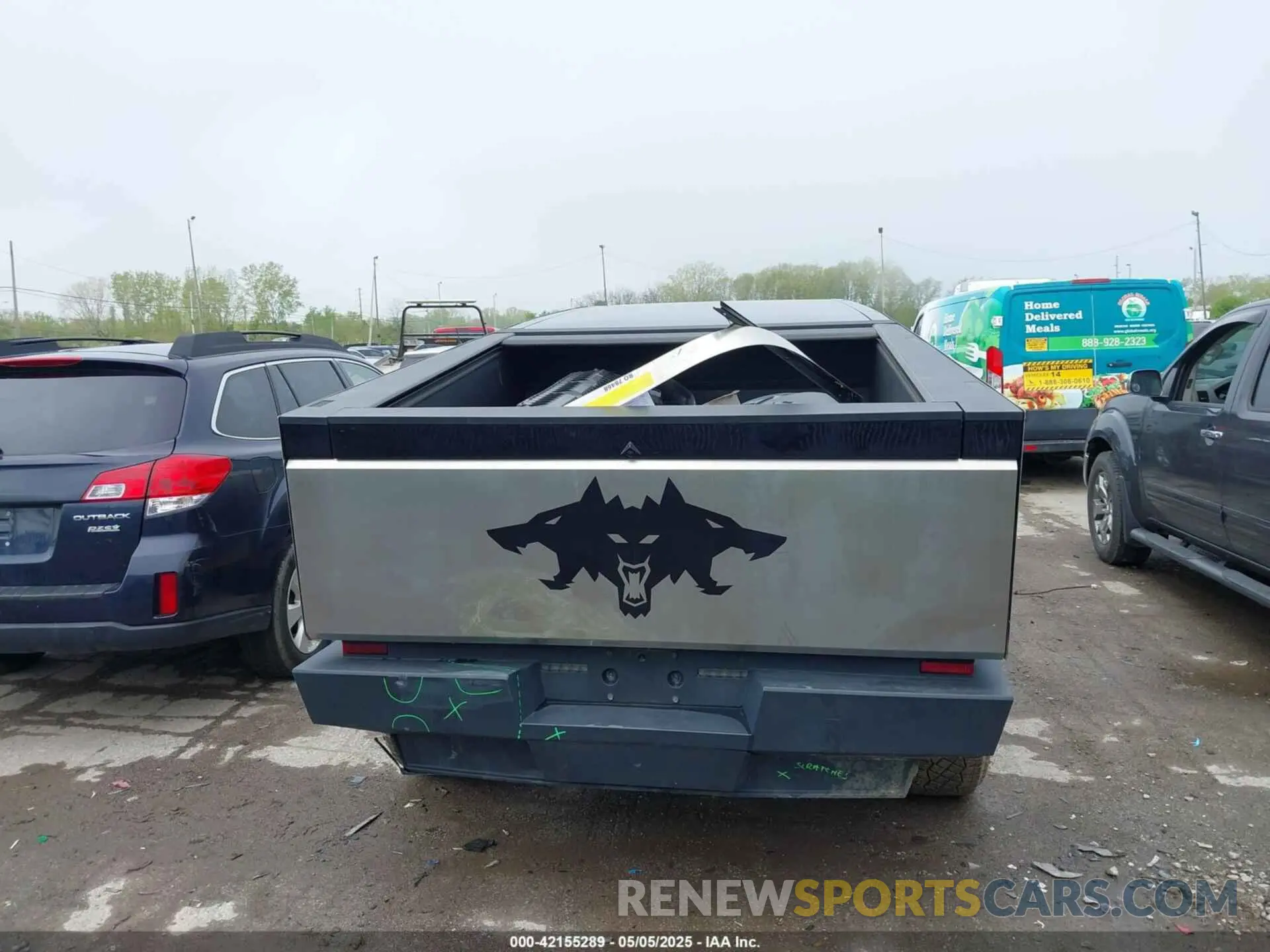 17 fotografías del automóvil dañado 7G2CEHEE3RA041930 TESLA CYBERTRUCK 2024