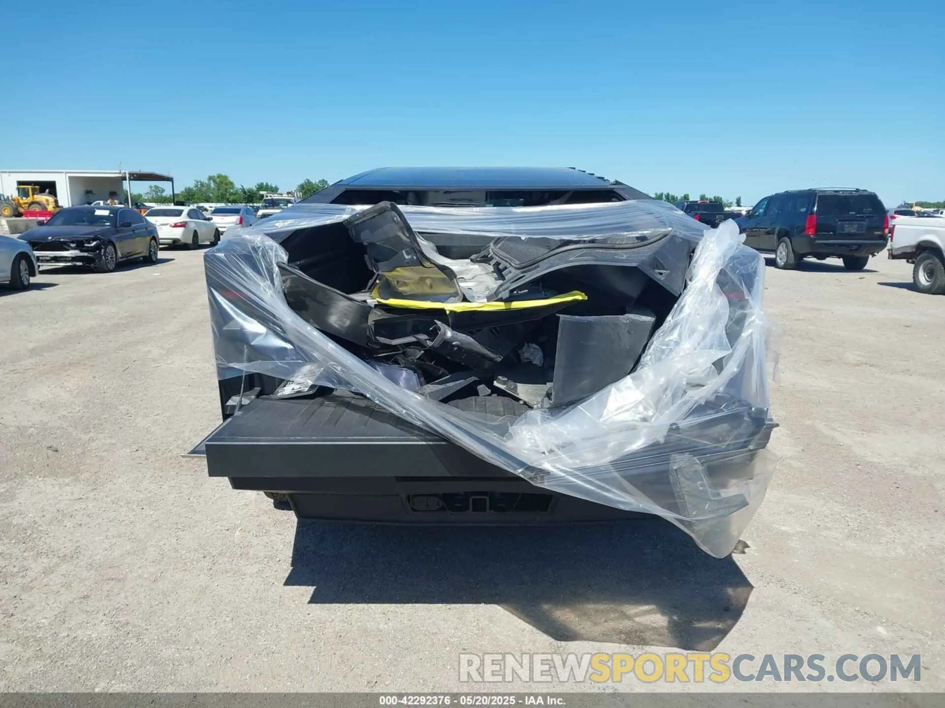 15 fotografías del automóvil dañado 7G2CEHED2SA059686 TESLA CYBERTRUCK 2025