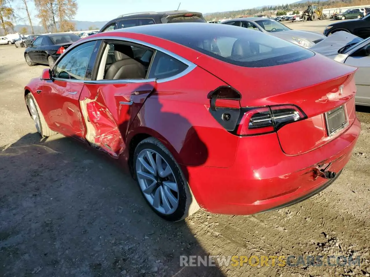 2 fotografías del automóvil dañado 5YJ3E1EA0KF301068 TESLA MODEL 3 2019