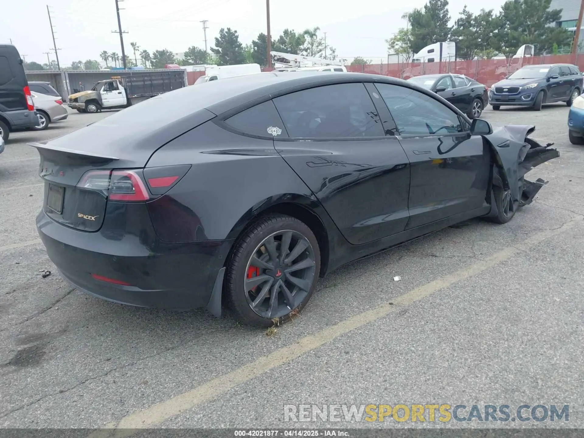 4 fotografías del automóvil dañado 5YJ3E1EA0KF316931 TESLA MODEL 3 2019