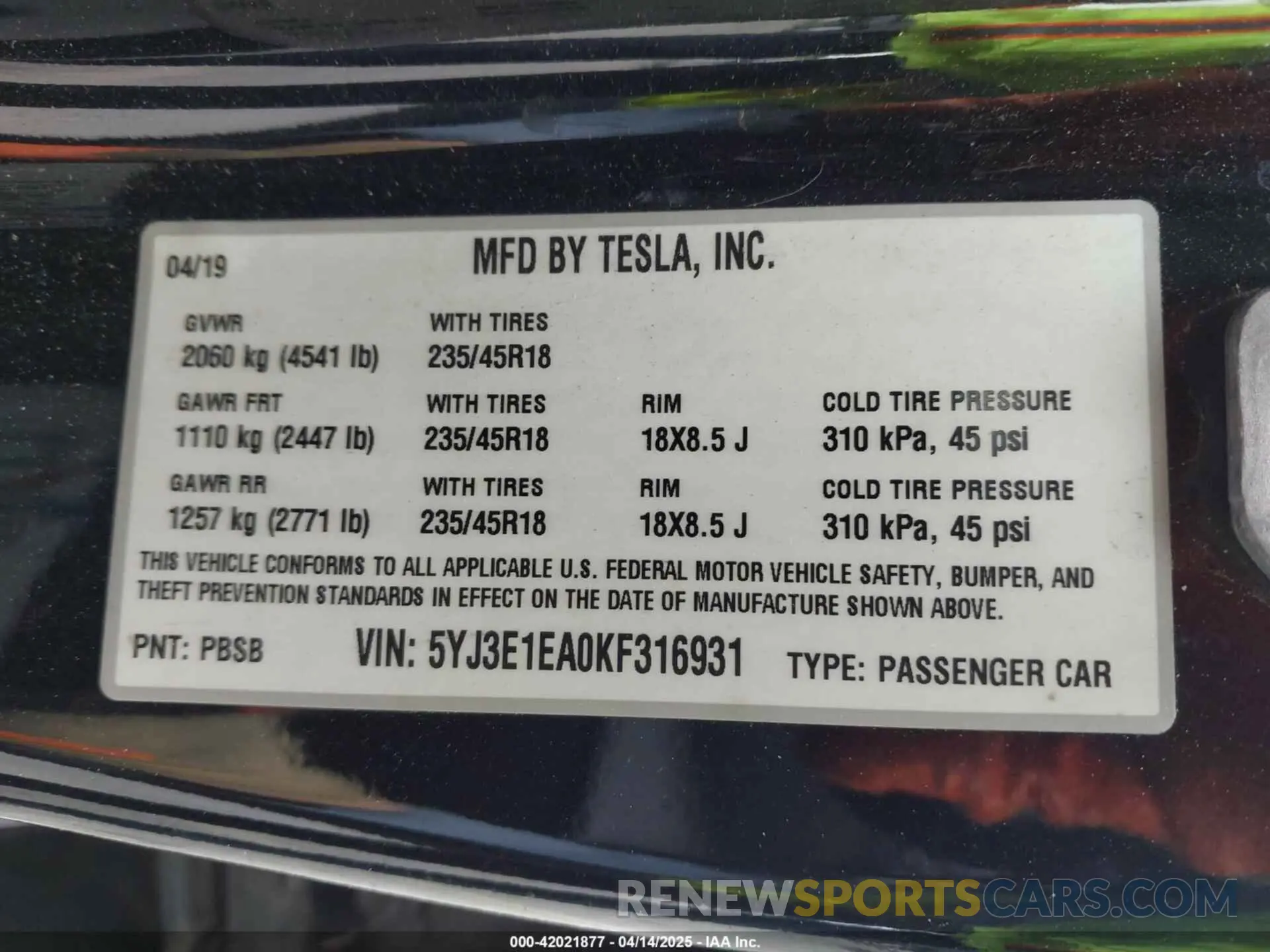 9 fotografías del automóvil dañado 5YJ3E1EA0KF316931 TESLA MODEL 3 2019