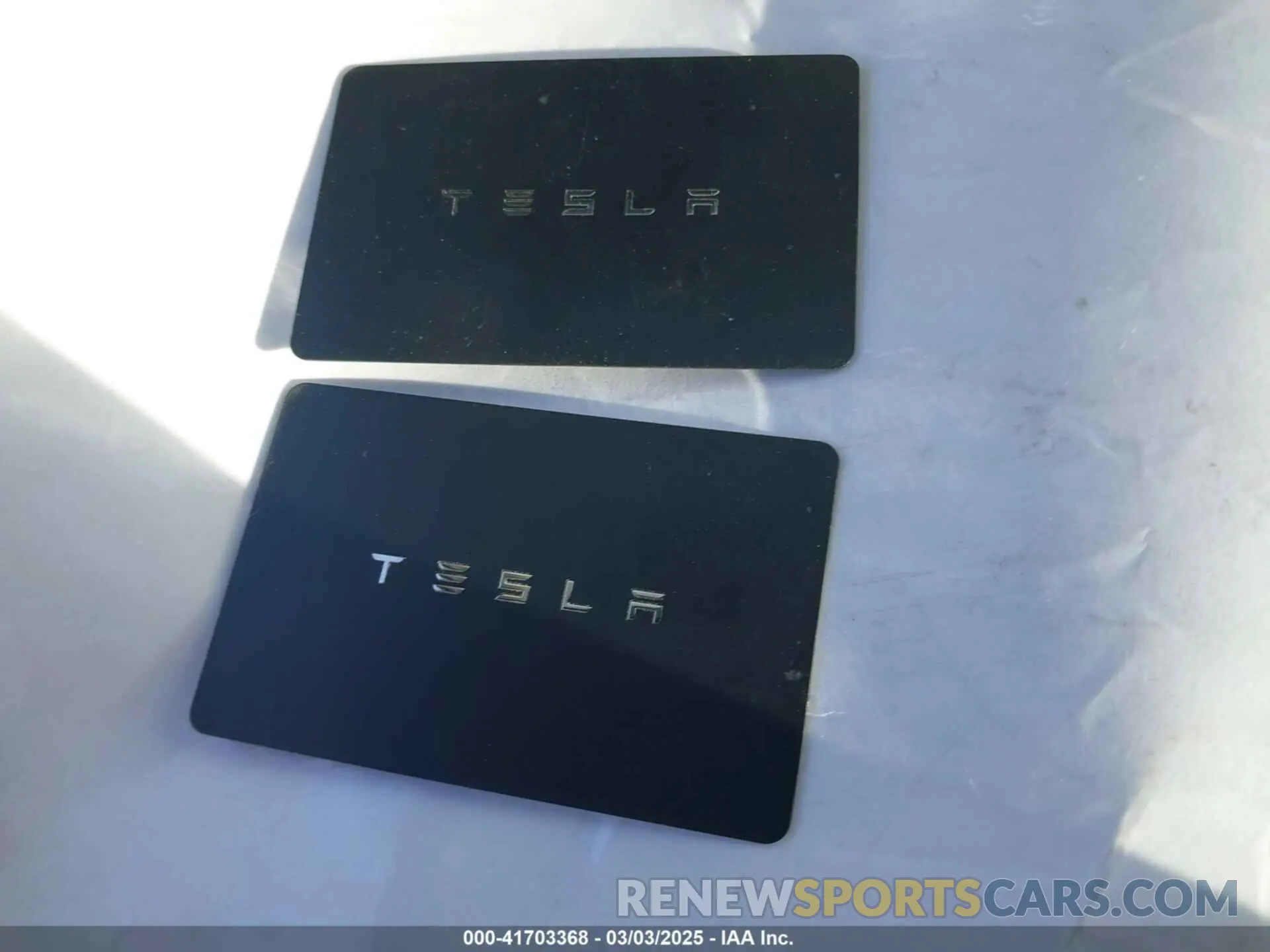 11 fotografías del automóvil dañado 5YJ3E1EA0KF322776 TESLA MODEL 3 2019
