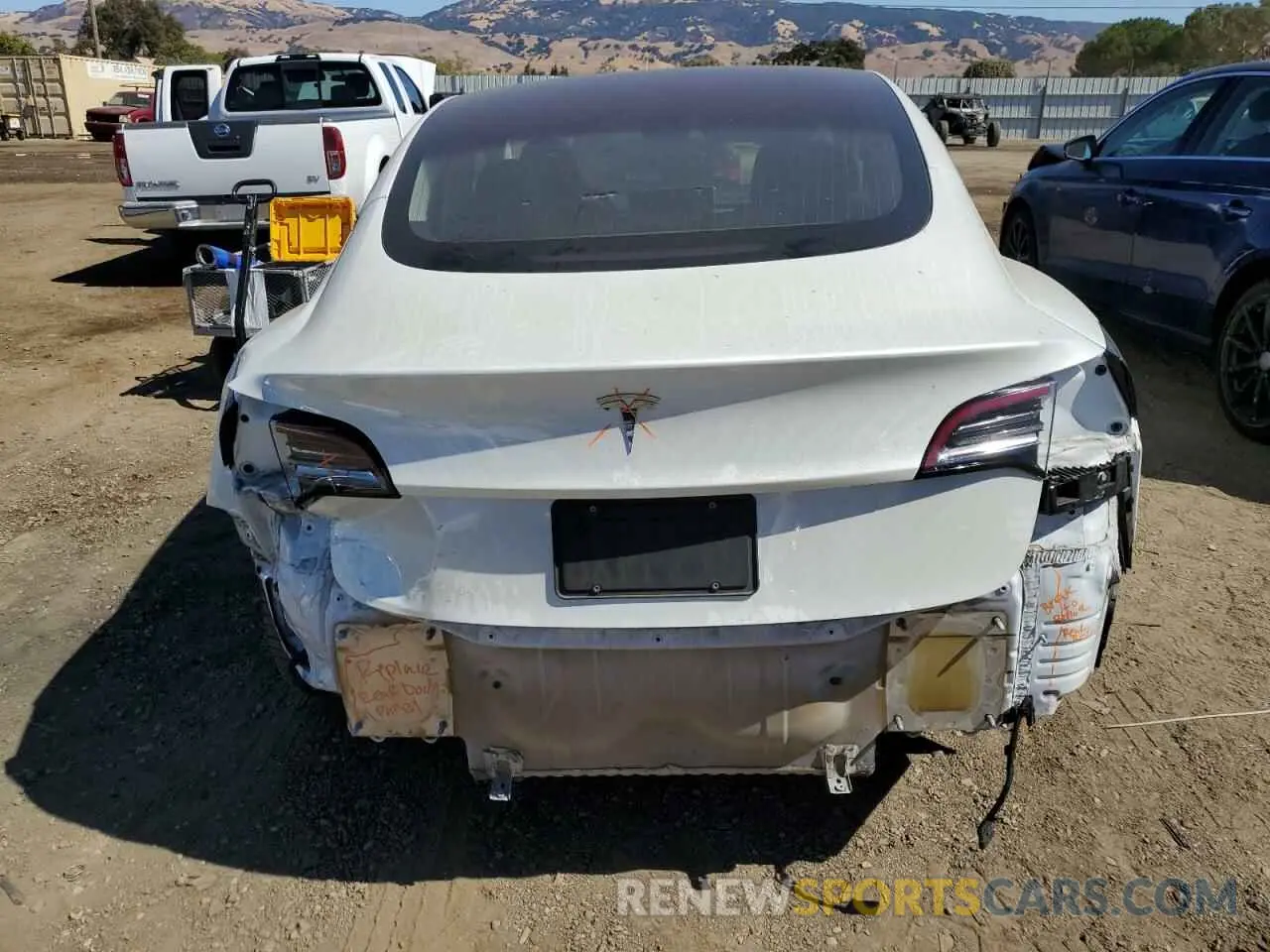6 fotografías del automóvil dañado 5YJ3E1EA0KF326584 TESLA MODEL 3 2019