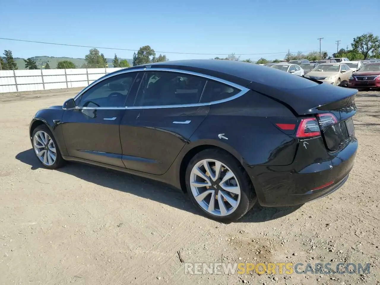 2 fotografías del automóvil dañado 5YJ3E1EA0KF345393 TESLA MODEL 3 2019