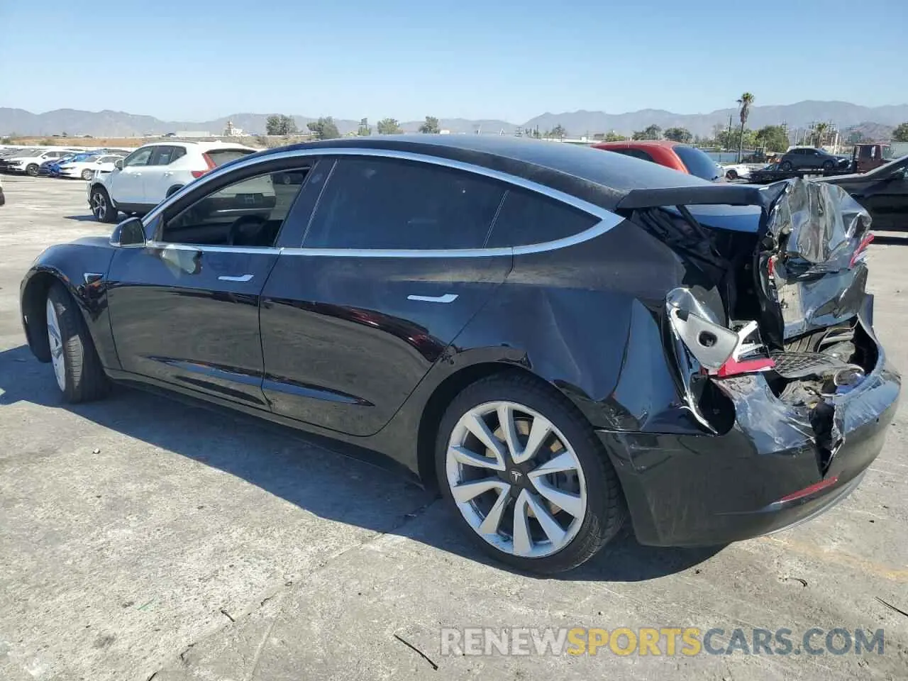 2 fotografías del automóvil dañado 5YJ3E1EA0KF357477 TESLA MODEL 3 2019