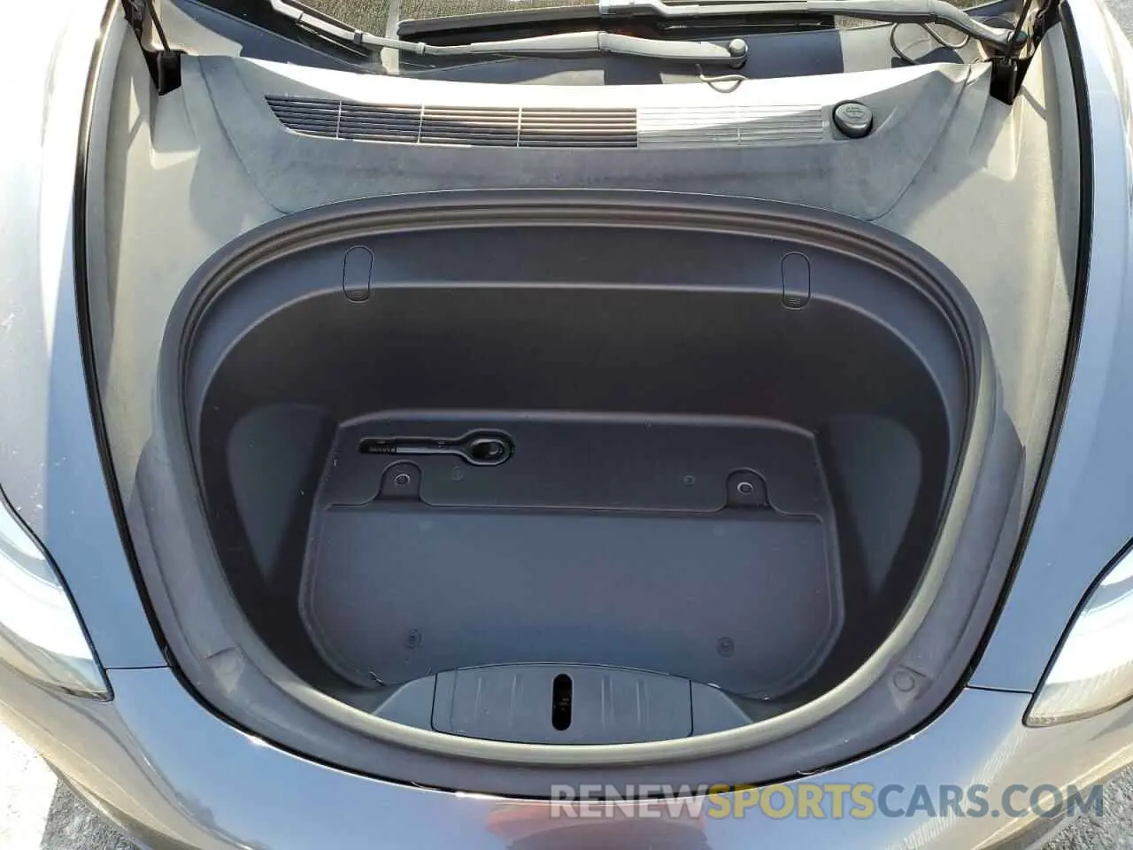 11 fotografías del automóvil dañado 5YJ3E1EA0KF411182 TESLA MODEL 3 2019