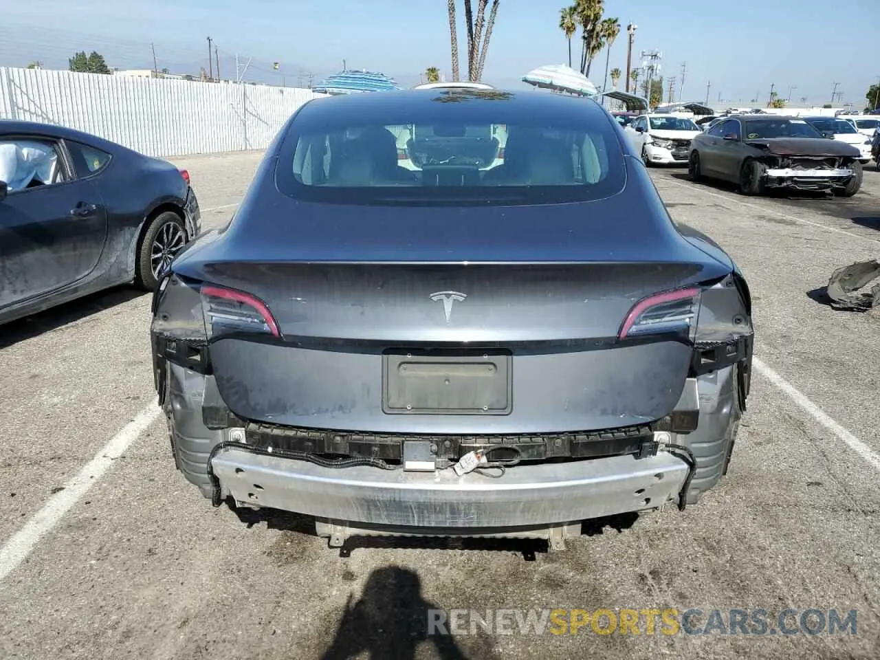 6 fotografías del automóvil dañado 5YJ3E1EA0KF411182 TESLA MODEL 3 2019
