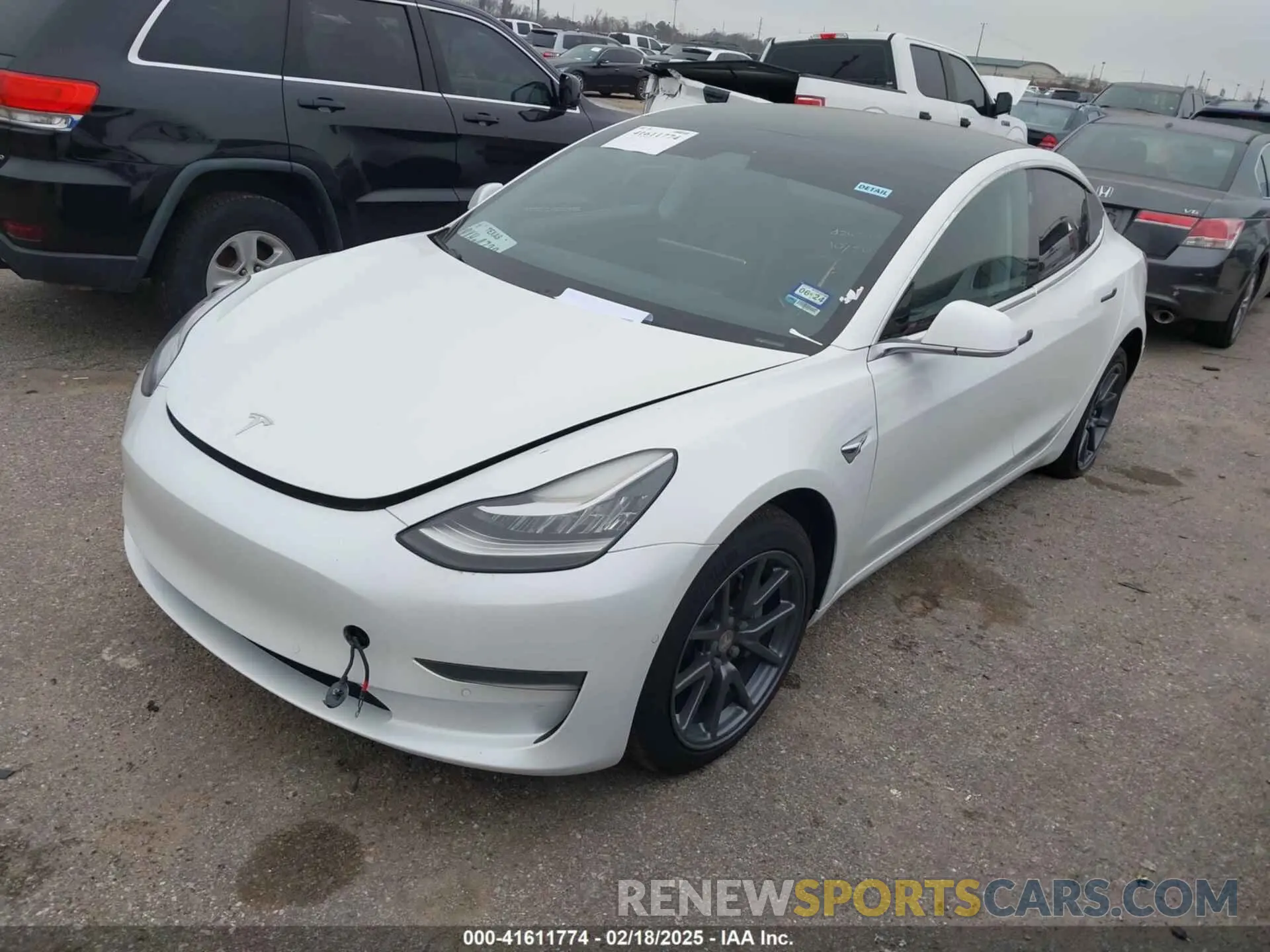 2 fotografías del automóvil dañado 5YJ3E1EA0KF425244 TESLA MODEL 3 2019