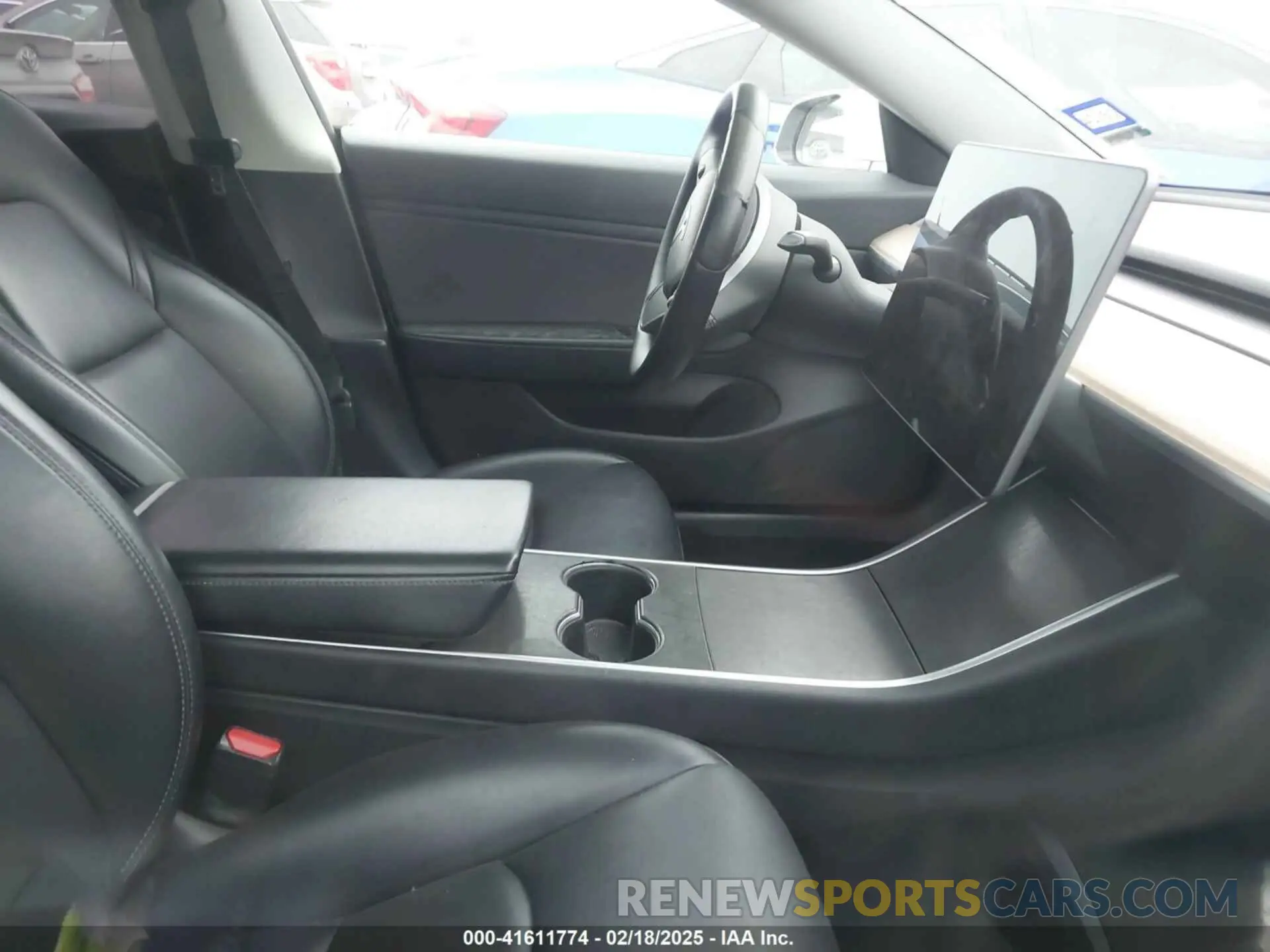 5 fotografías del automóvil dañado 5YJ3E1EA0KF425244 TESLA MODEL 3 2019