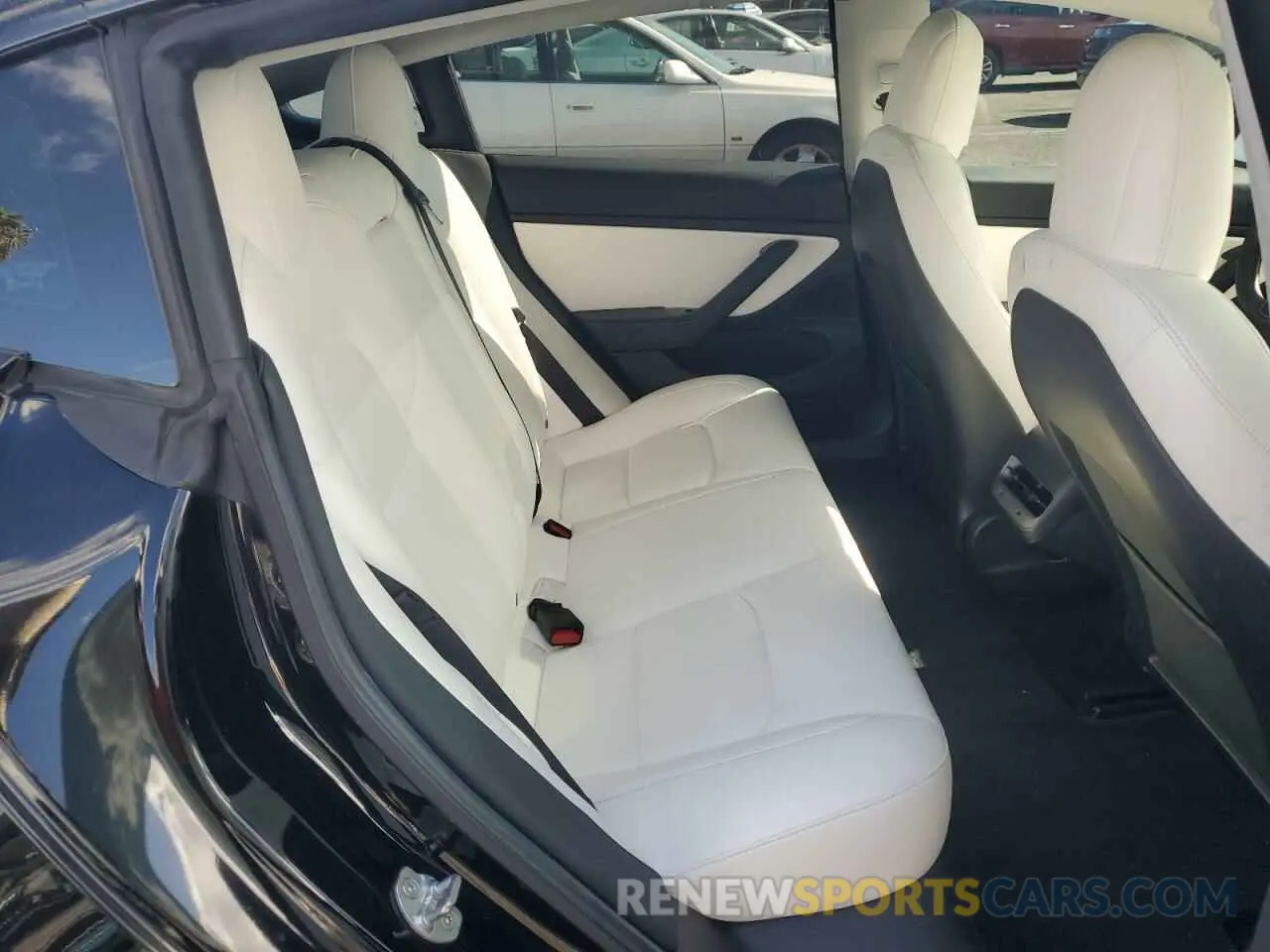 10 fotografías del automóvil dañado 5YJ3E1EA0KF431948 TESLA MODEL 3 2019